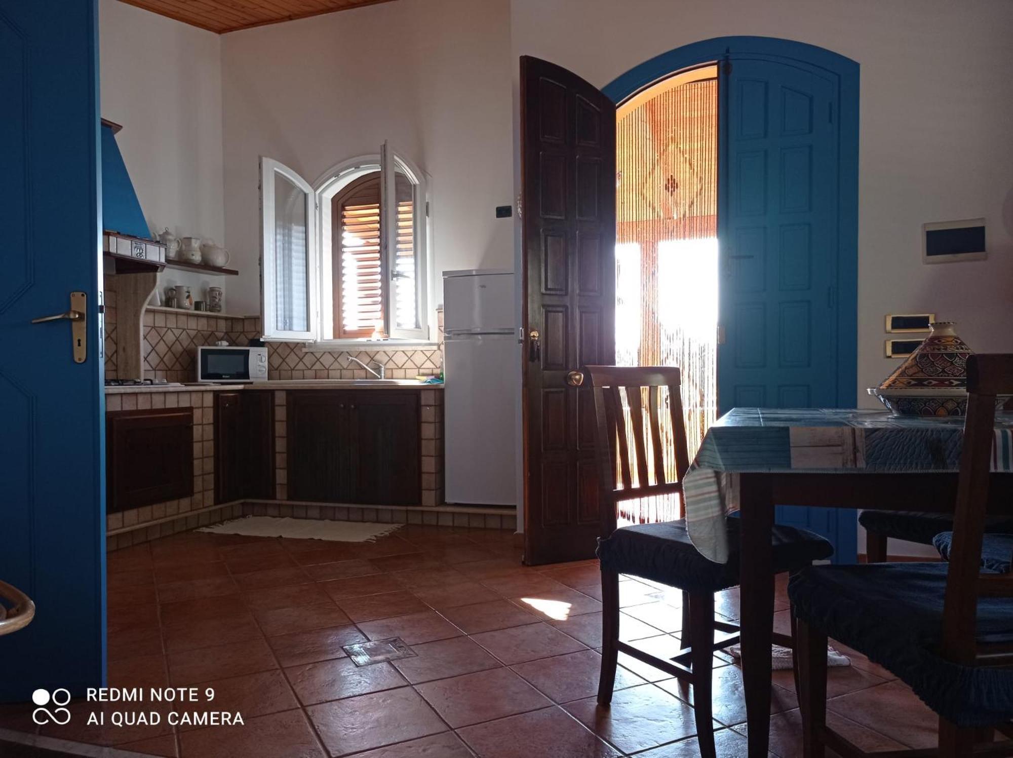 One-Bedroom House photo 2