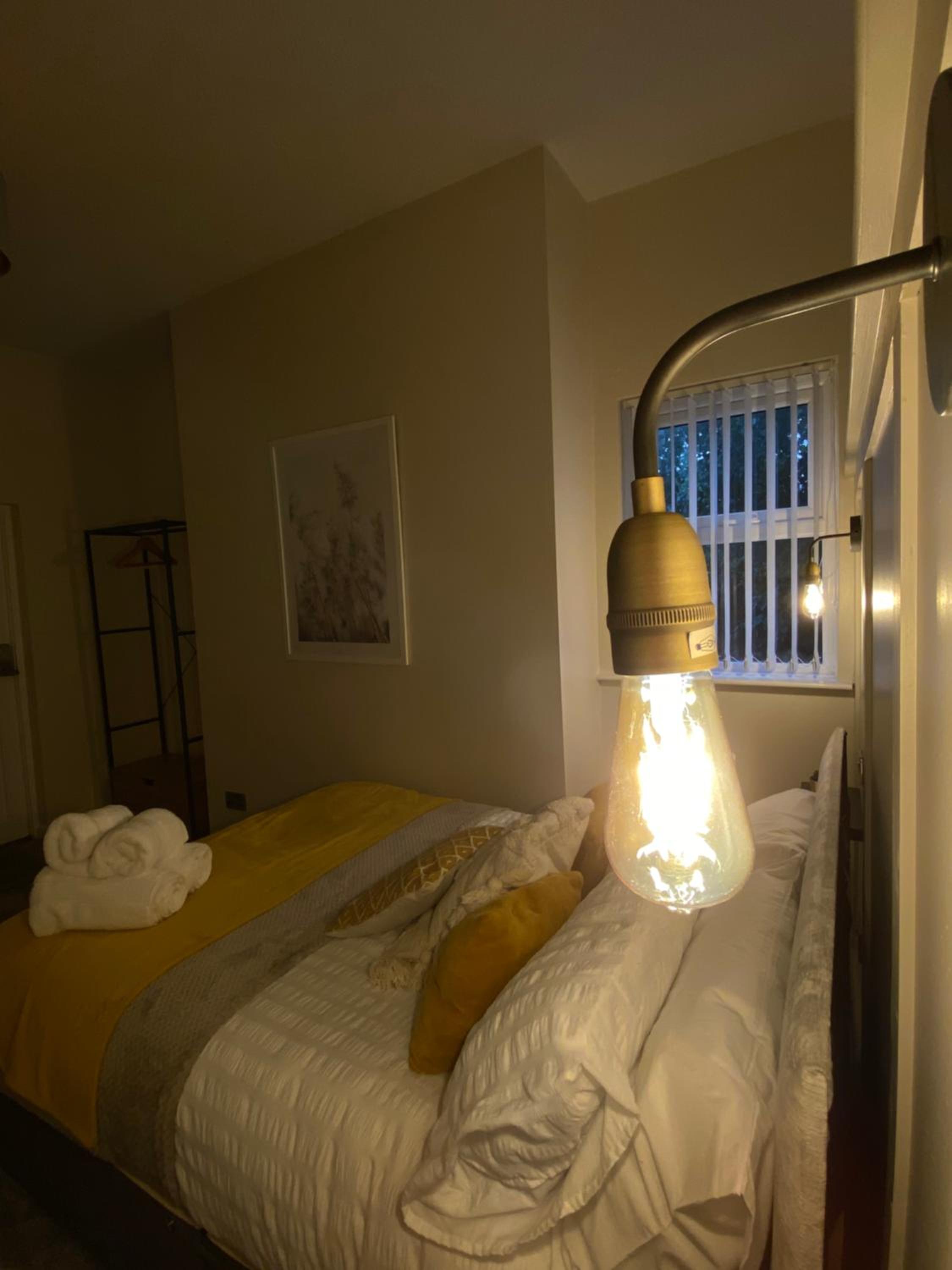 One-Bedroom Apartment photo 3