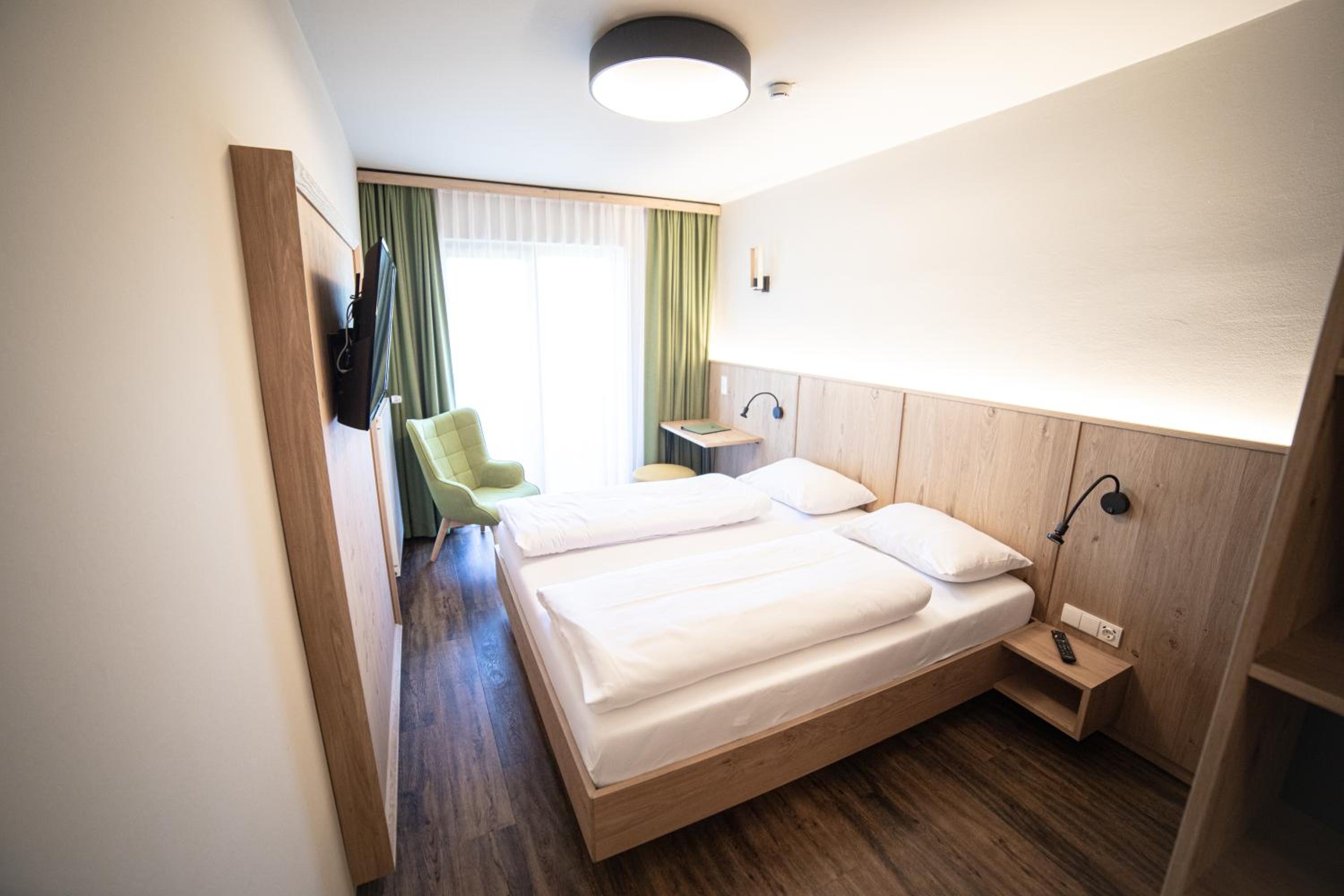 Double Room with Balcony photo 3