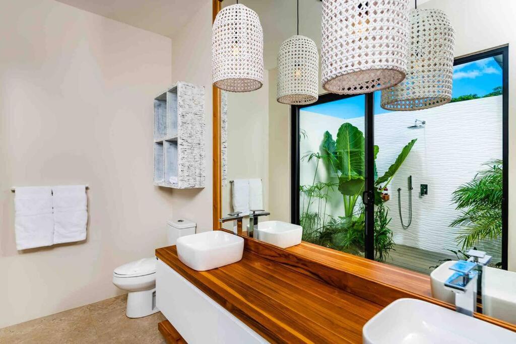 Villa photo 3