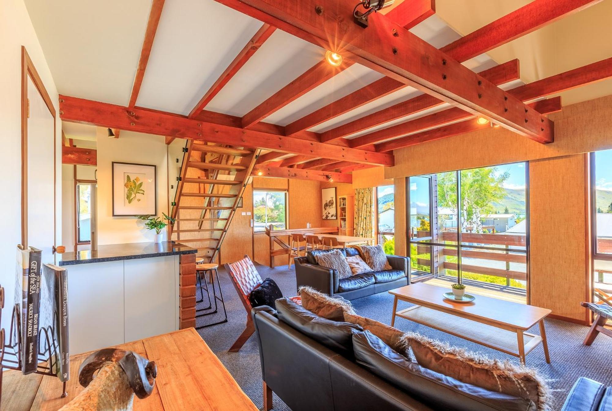 Three-Bedroom House photo 1