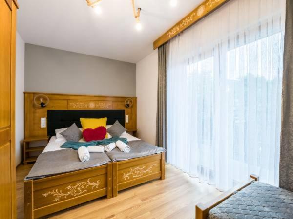 Triple Room with Private Bathroom - Photo 27