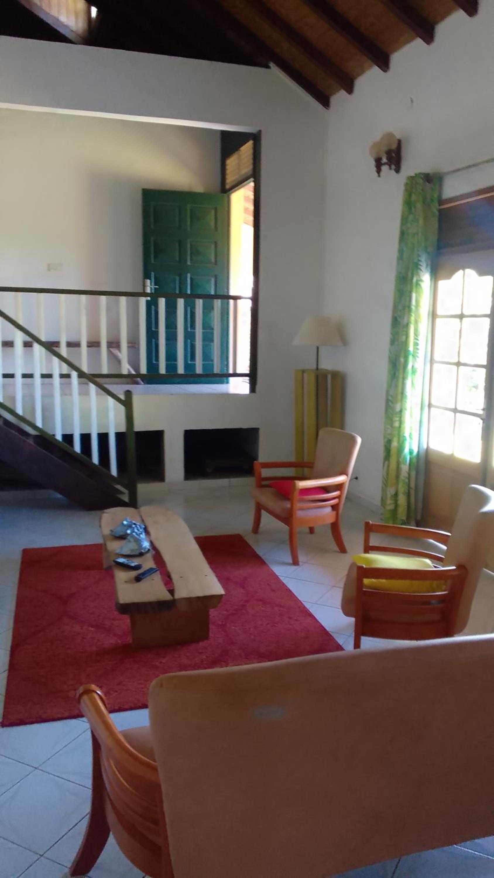 Three-Bedroom House photo 3