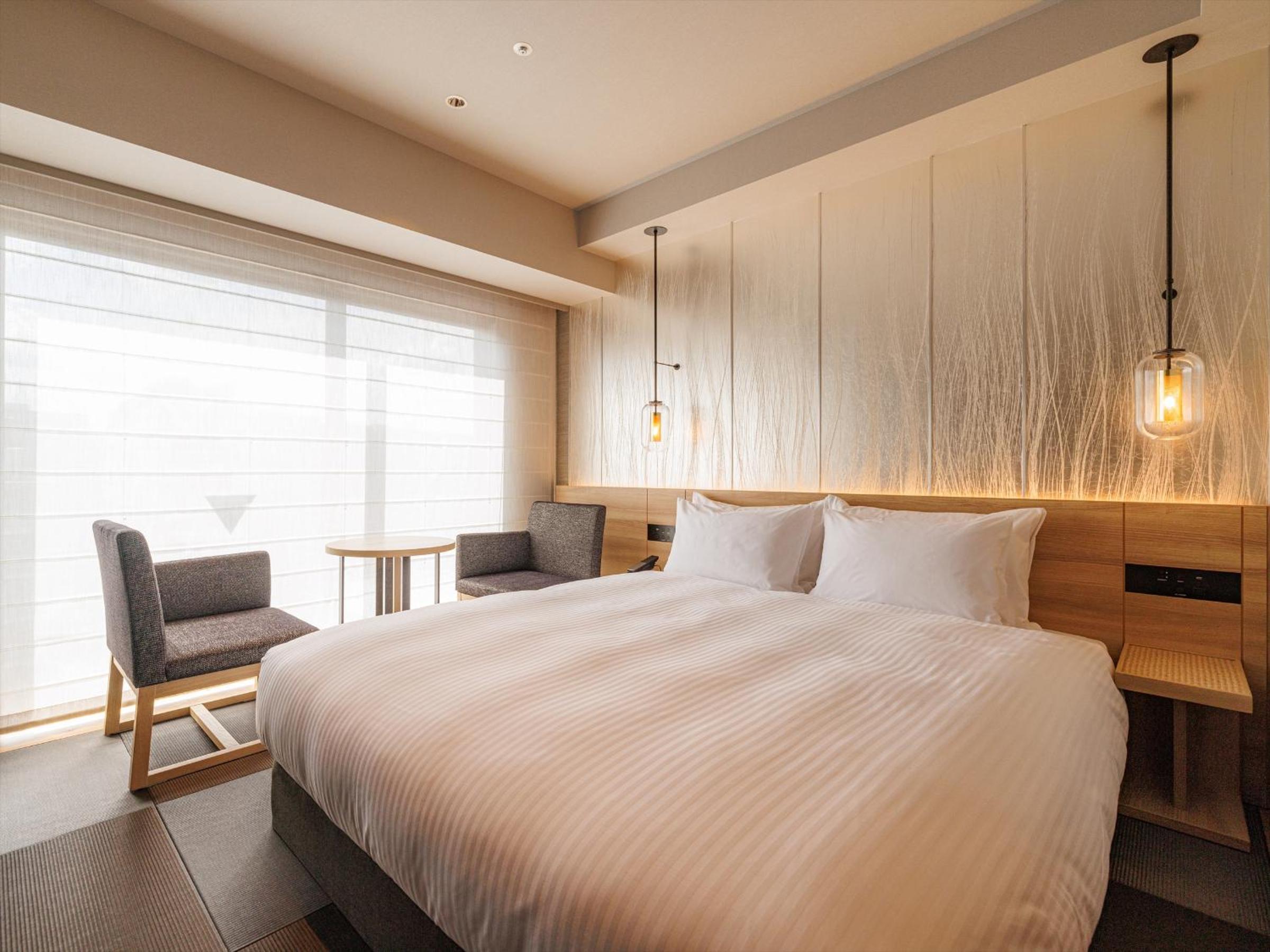 Moderate Double Room (2 Adults) - Photo 2