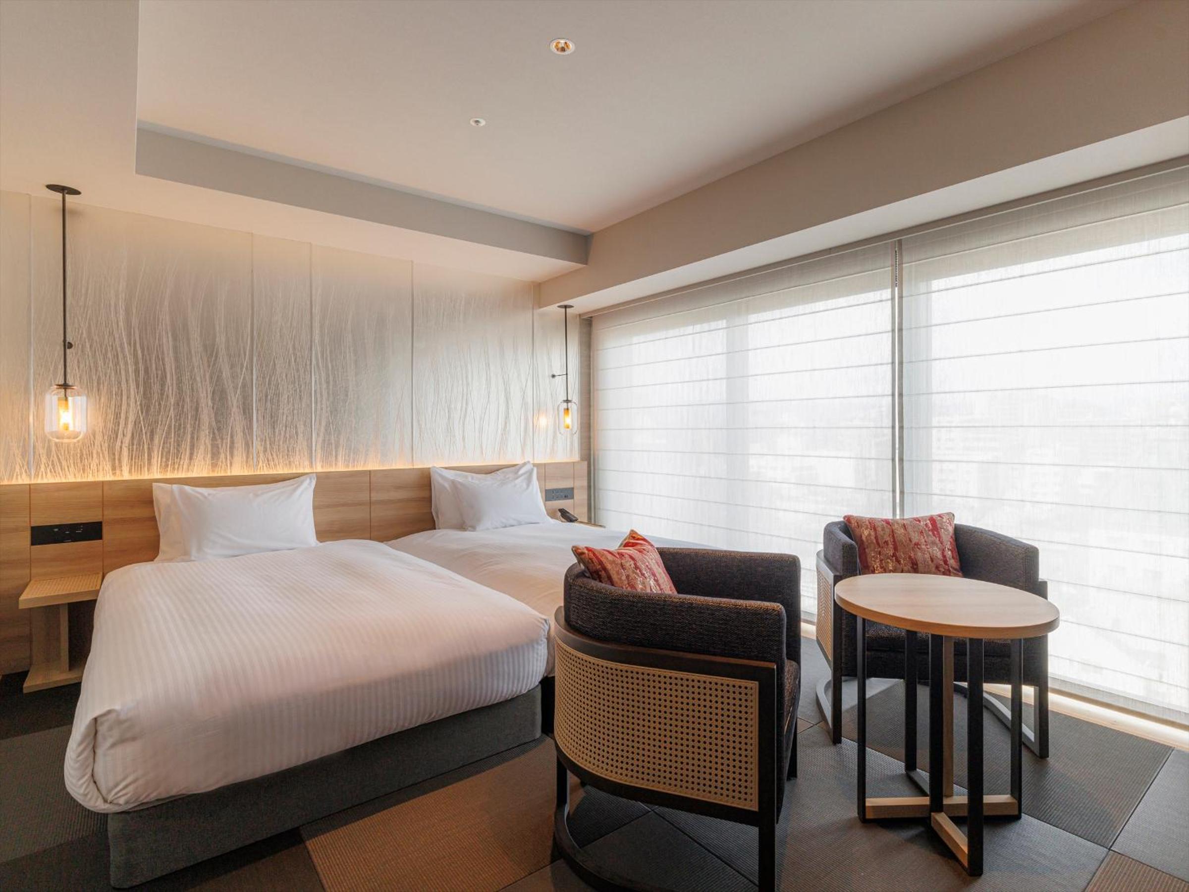 Superior Twin Room (2 Adults) - Photo 4