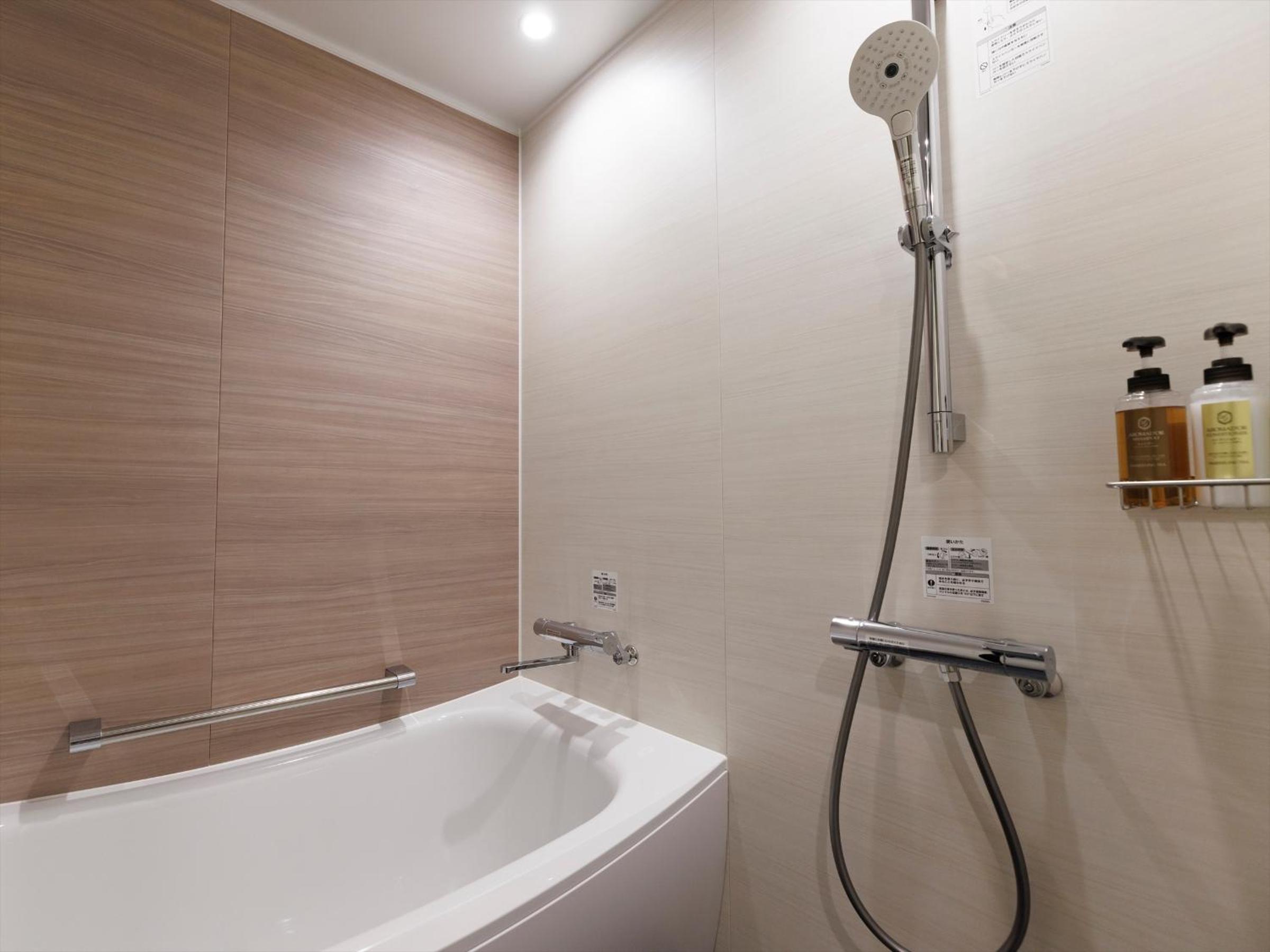 Deluxe Twin Room (2 Adults) - Photo 5