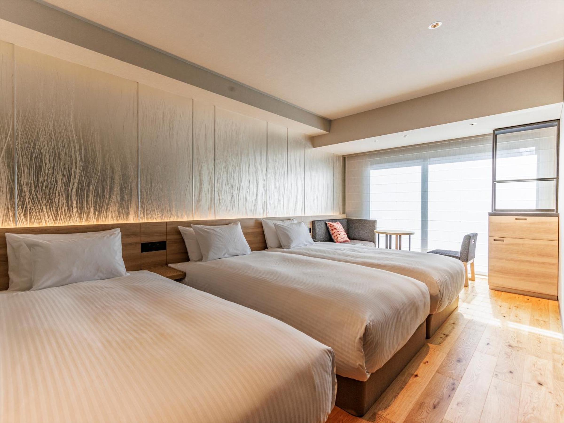 Moderate Triple Room (3 Adults) - Photo 1