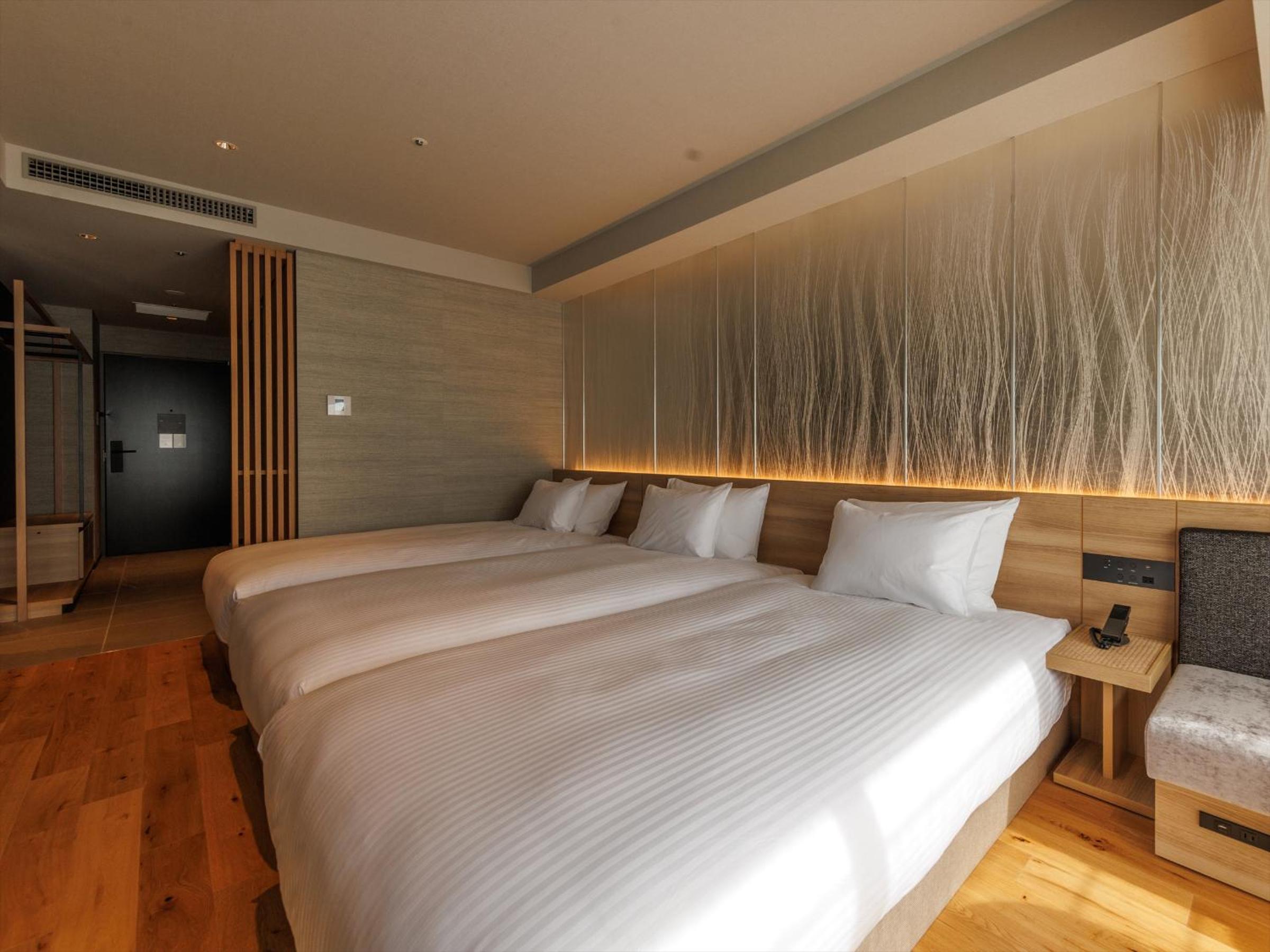 Moderate Triple Room (3 Adults) - Photo 2