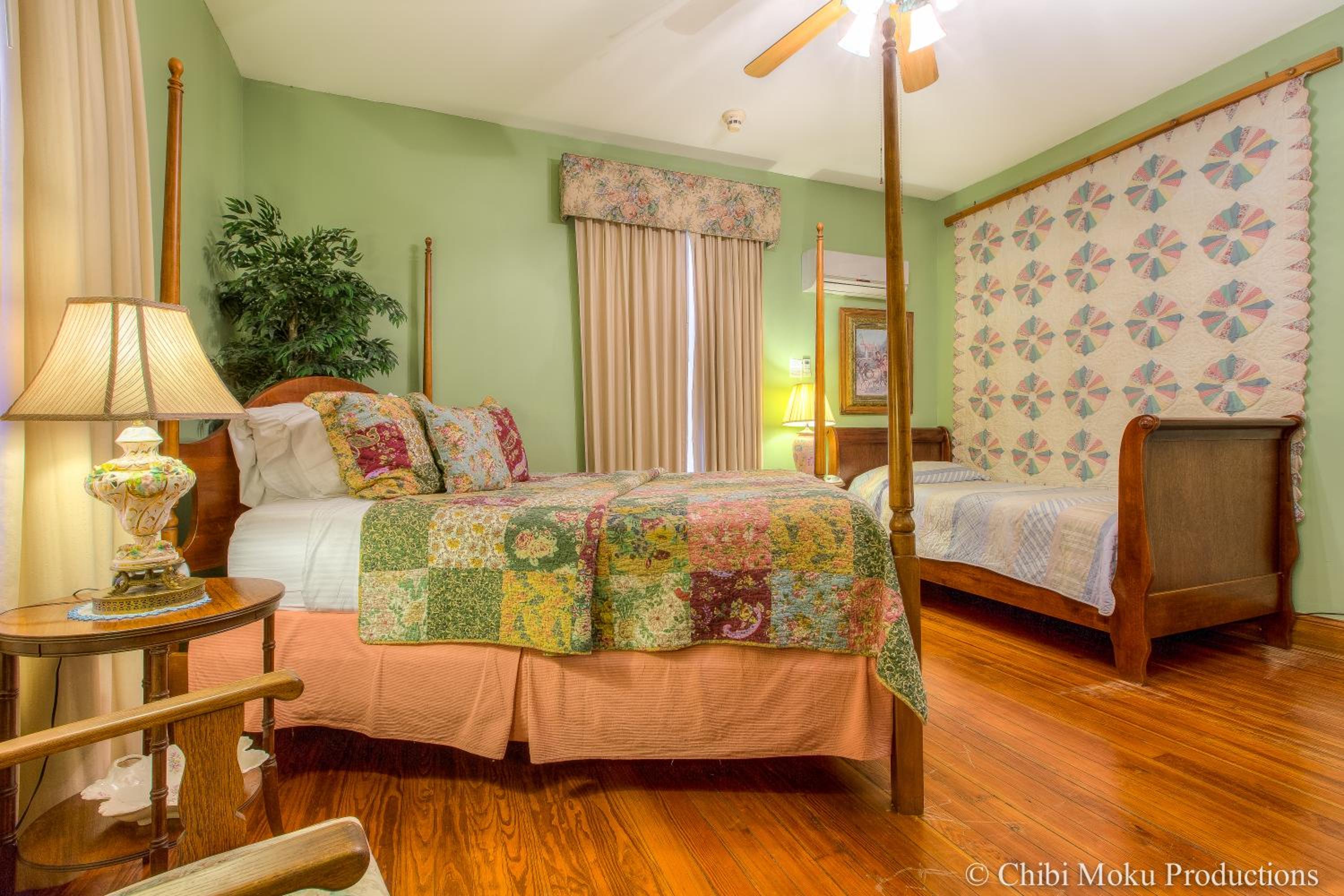 Cornelia Room - Photo 1