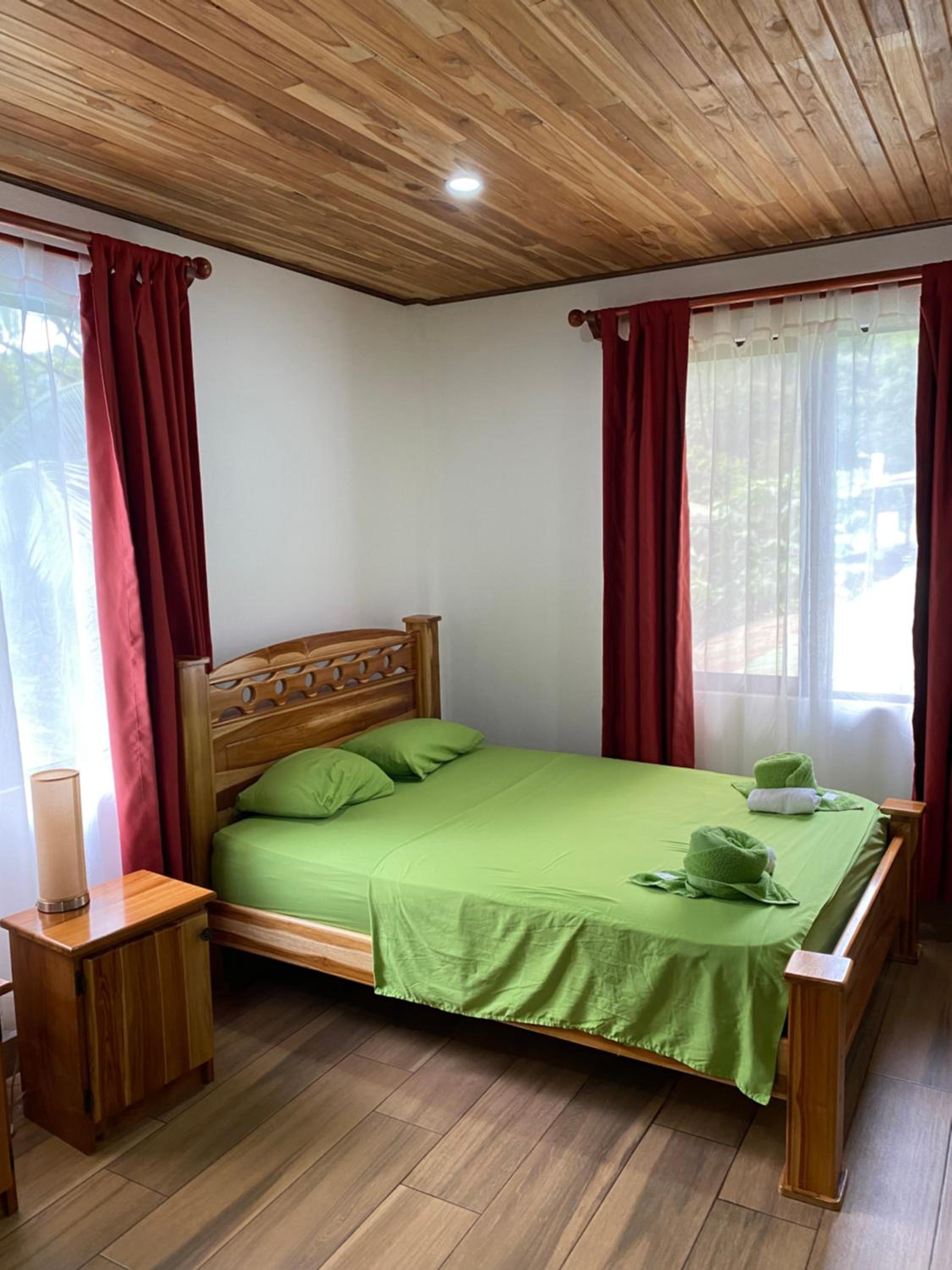 Superior Quadruple Room - Photo 2