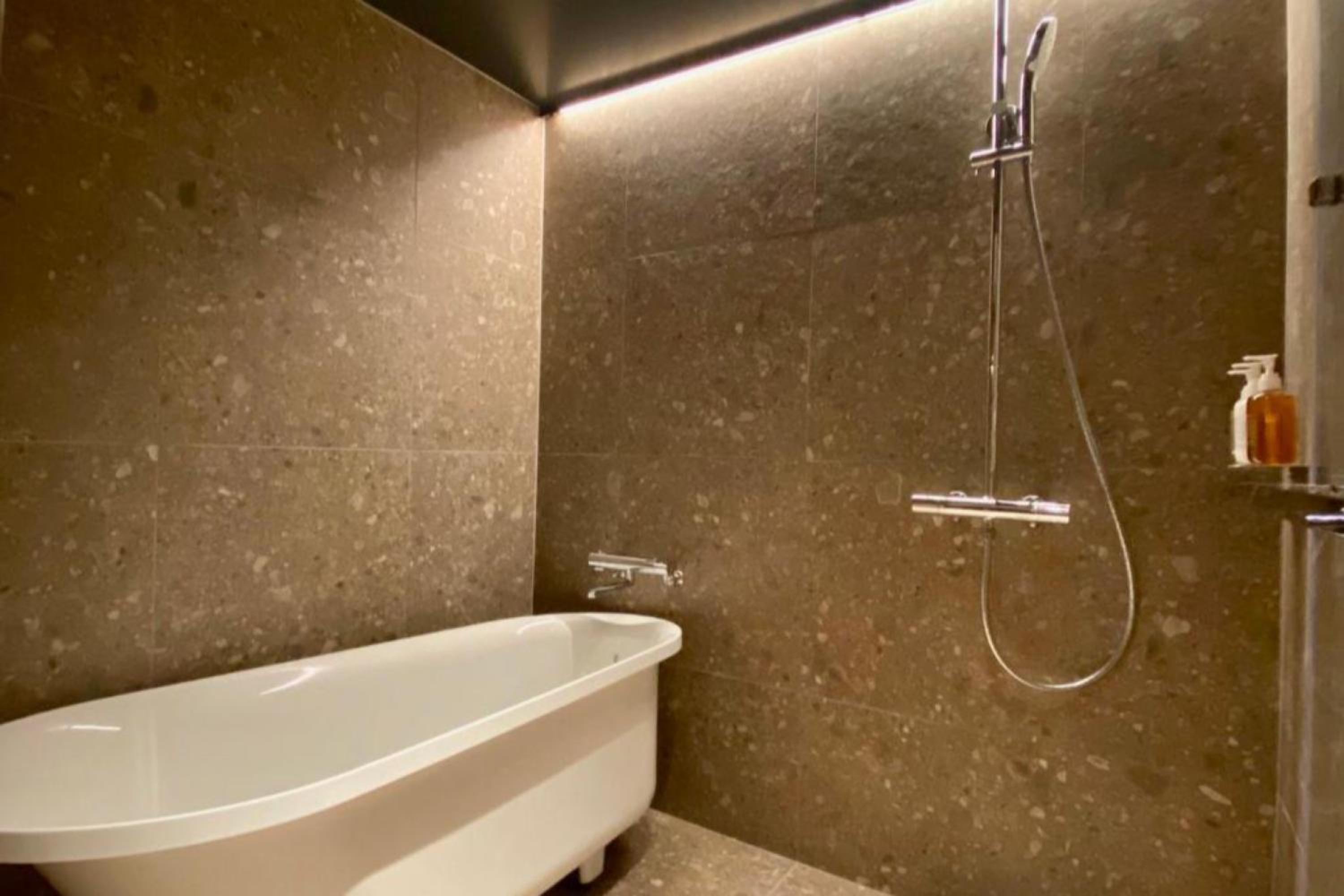Family Junior Suite - Photo 11