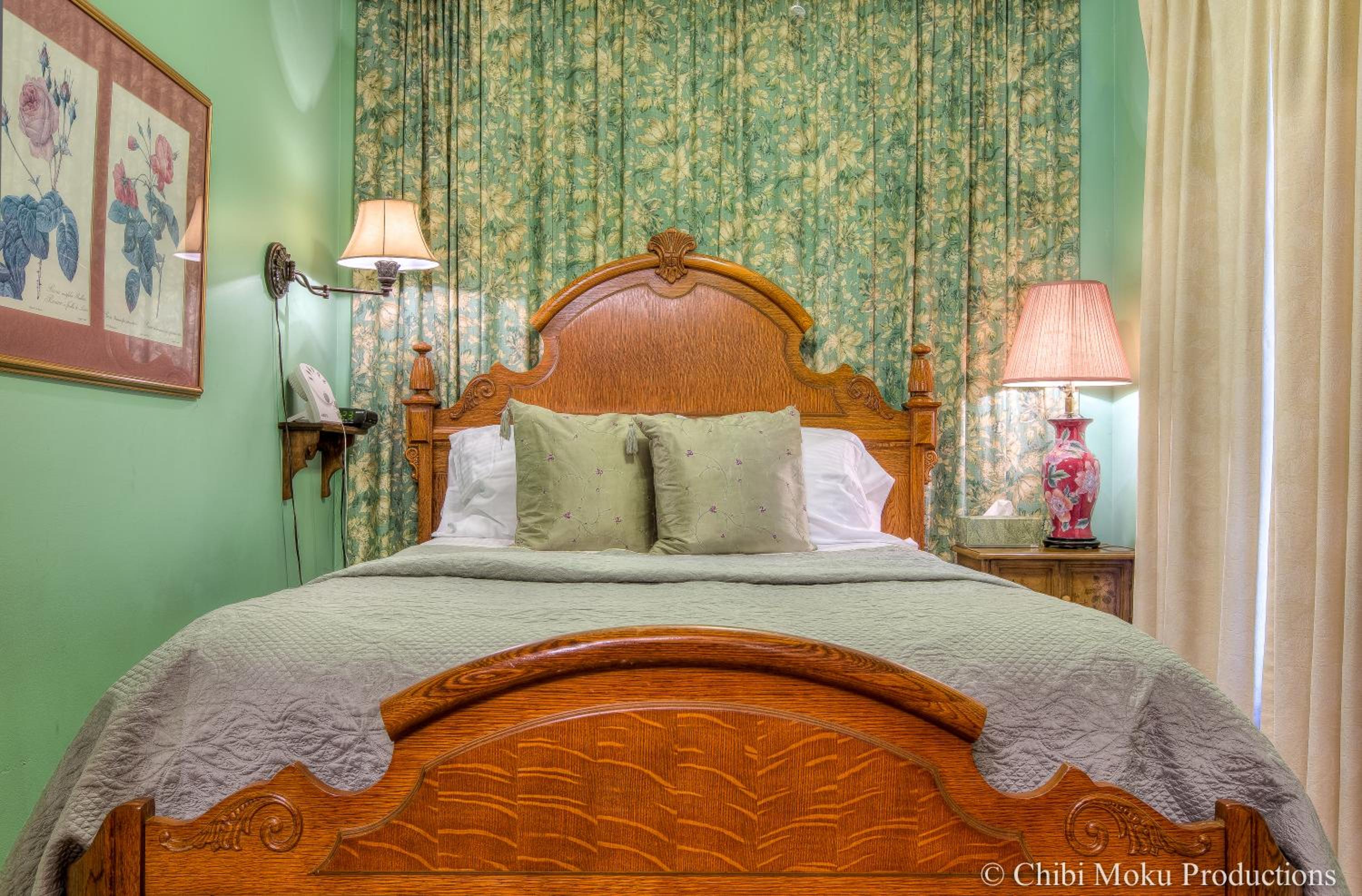 Tiffany Room - Photo 1
