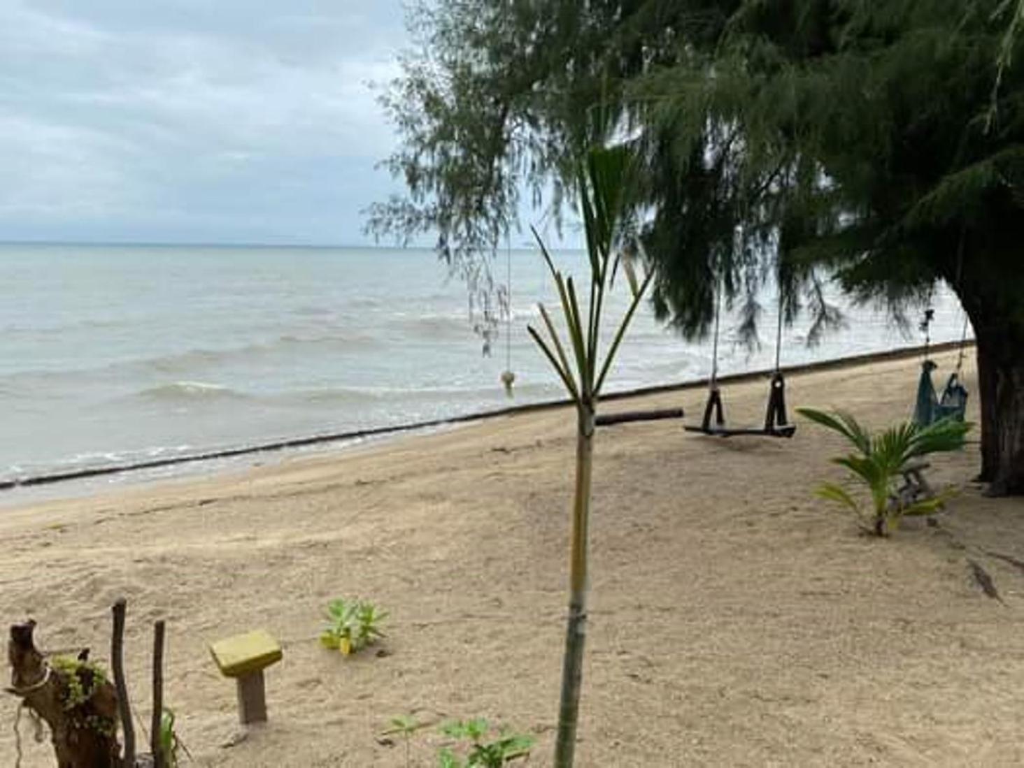 Bungalow with Sea View - Photo 6