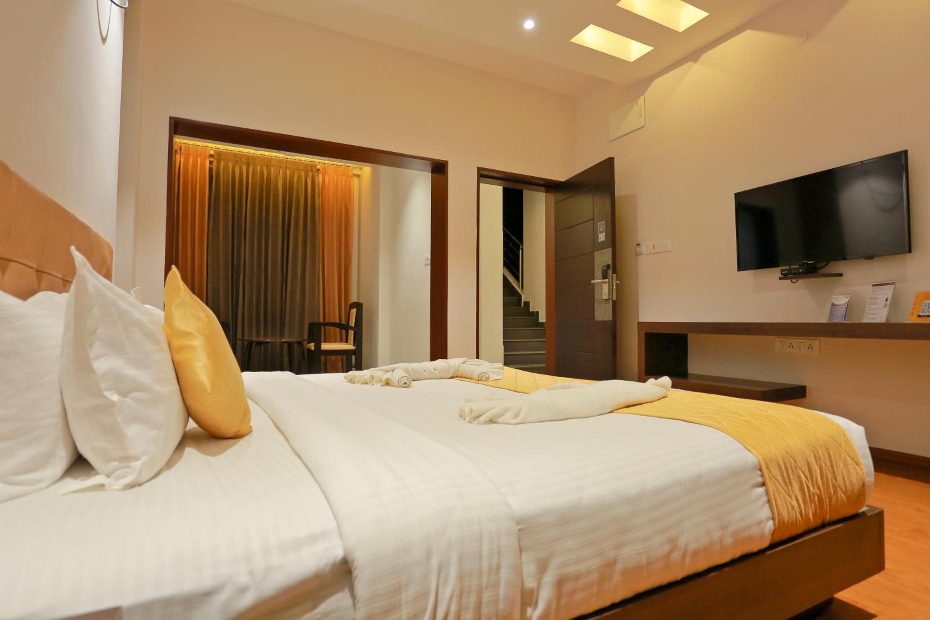 Premium Room NON A/C - Photo 4