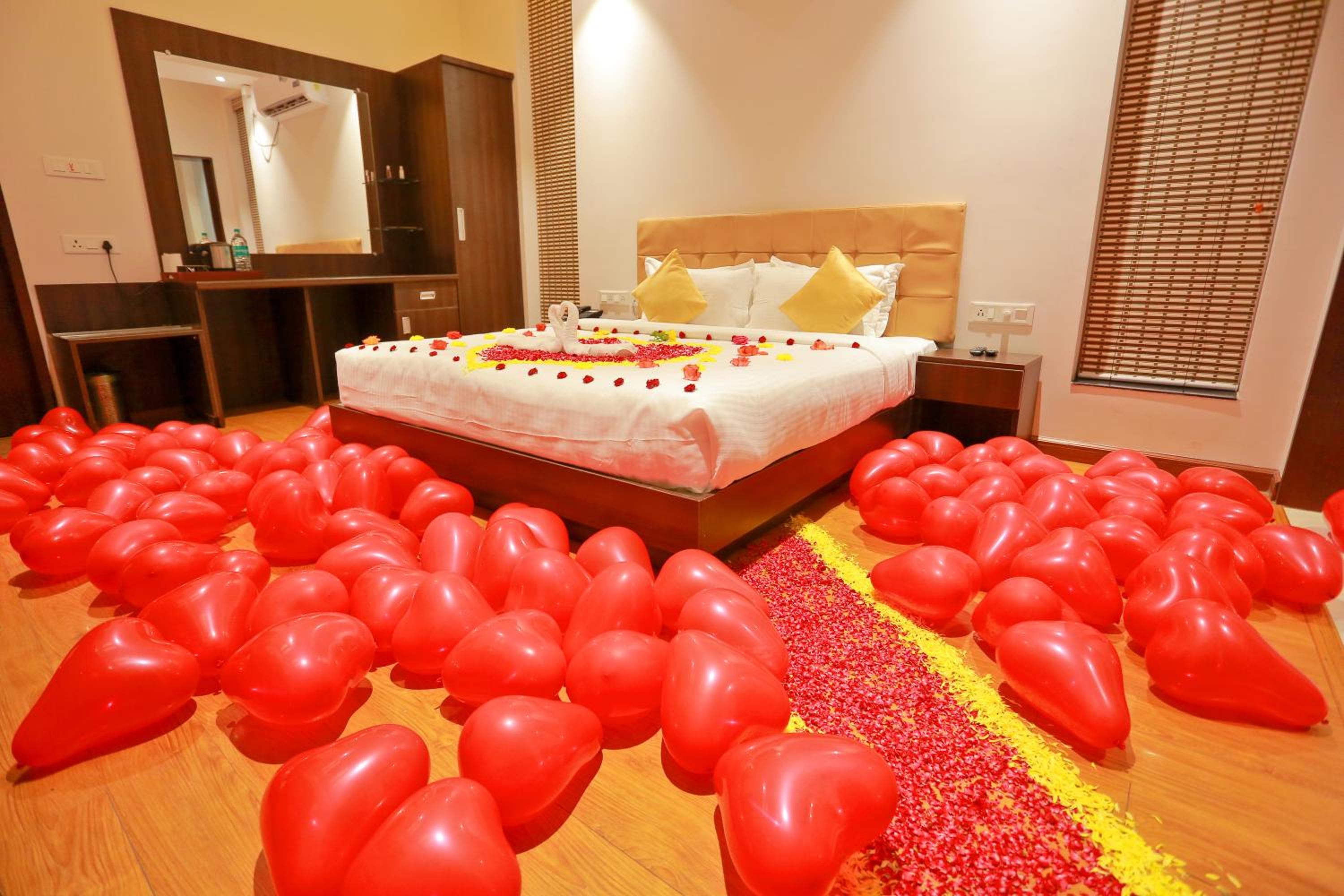Premium Room NON A/C - Photo 3