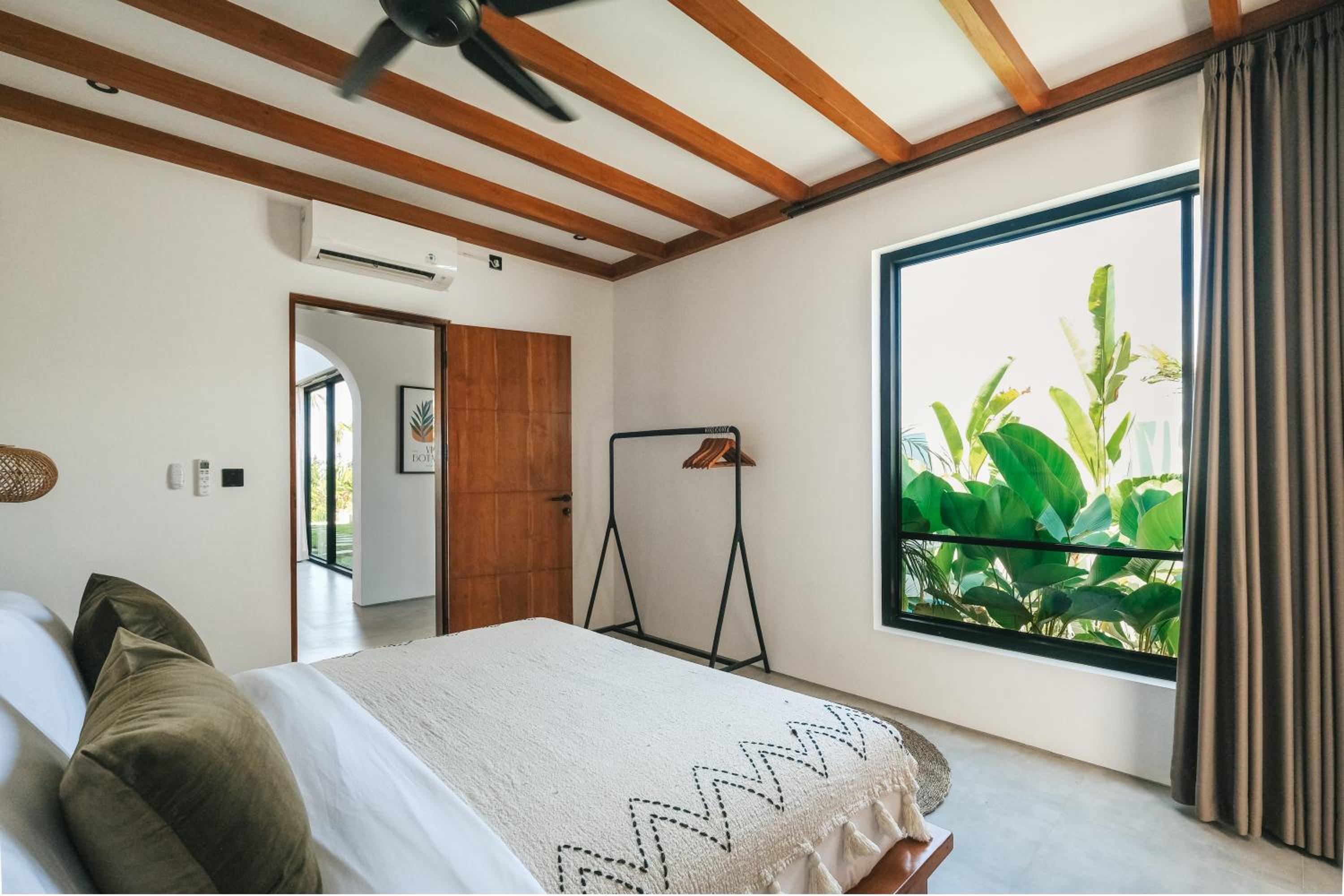 Three-Bedroom Villa - Photo 21