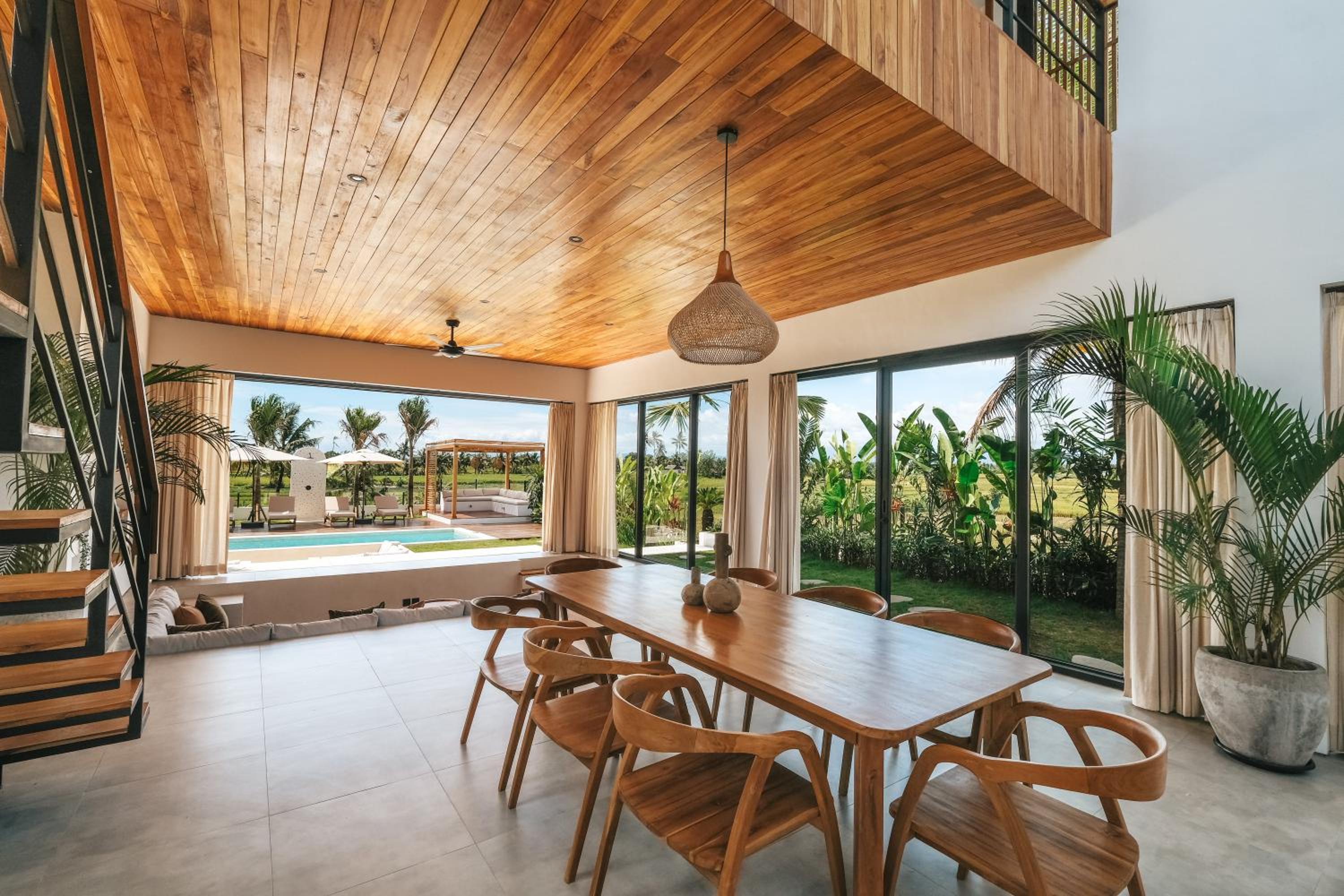 Three-Bedroom Villa - Photo 18