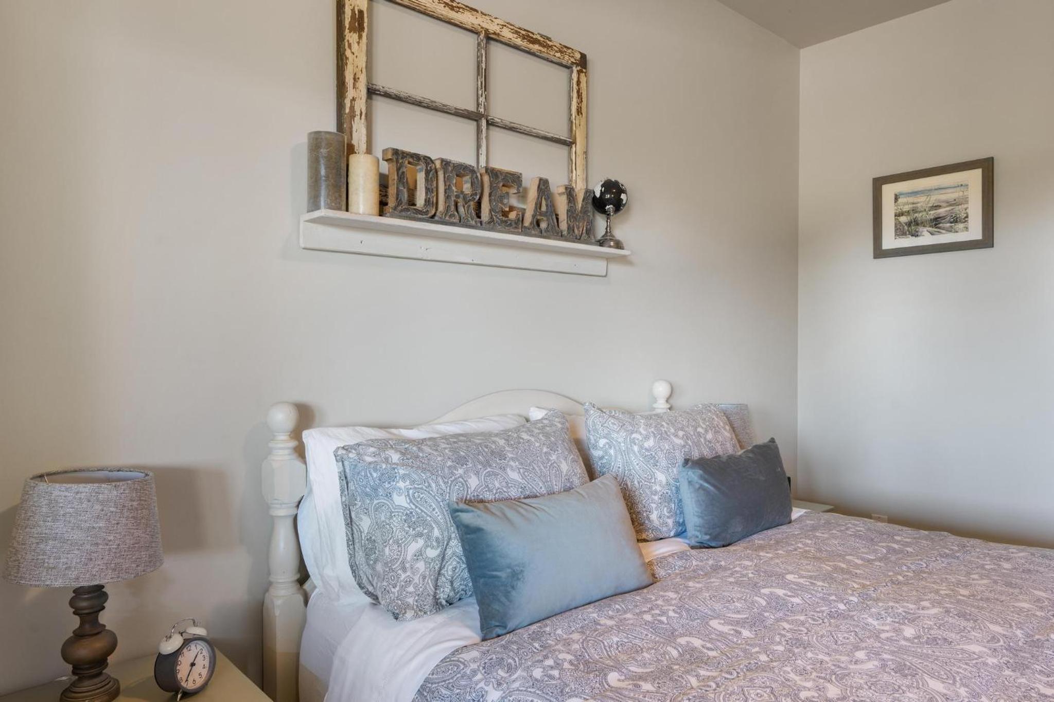 Queen Room with Garden View photo 2