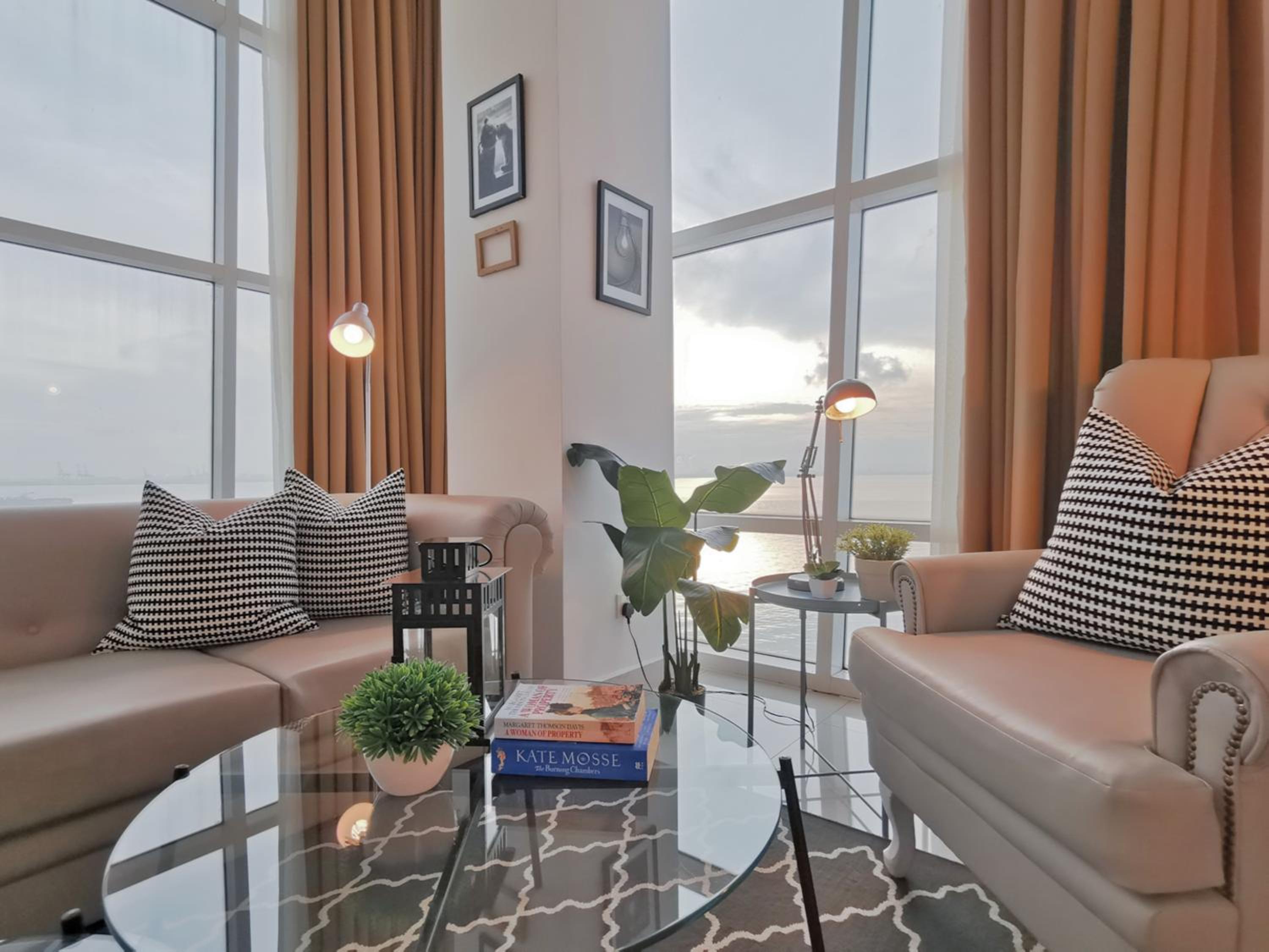 Two-Bedroom Apartment - Photo 17