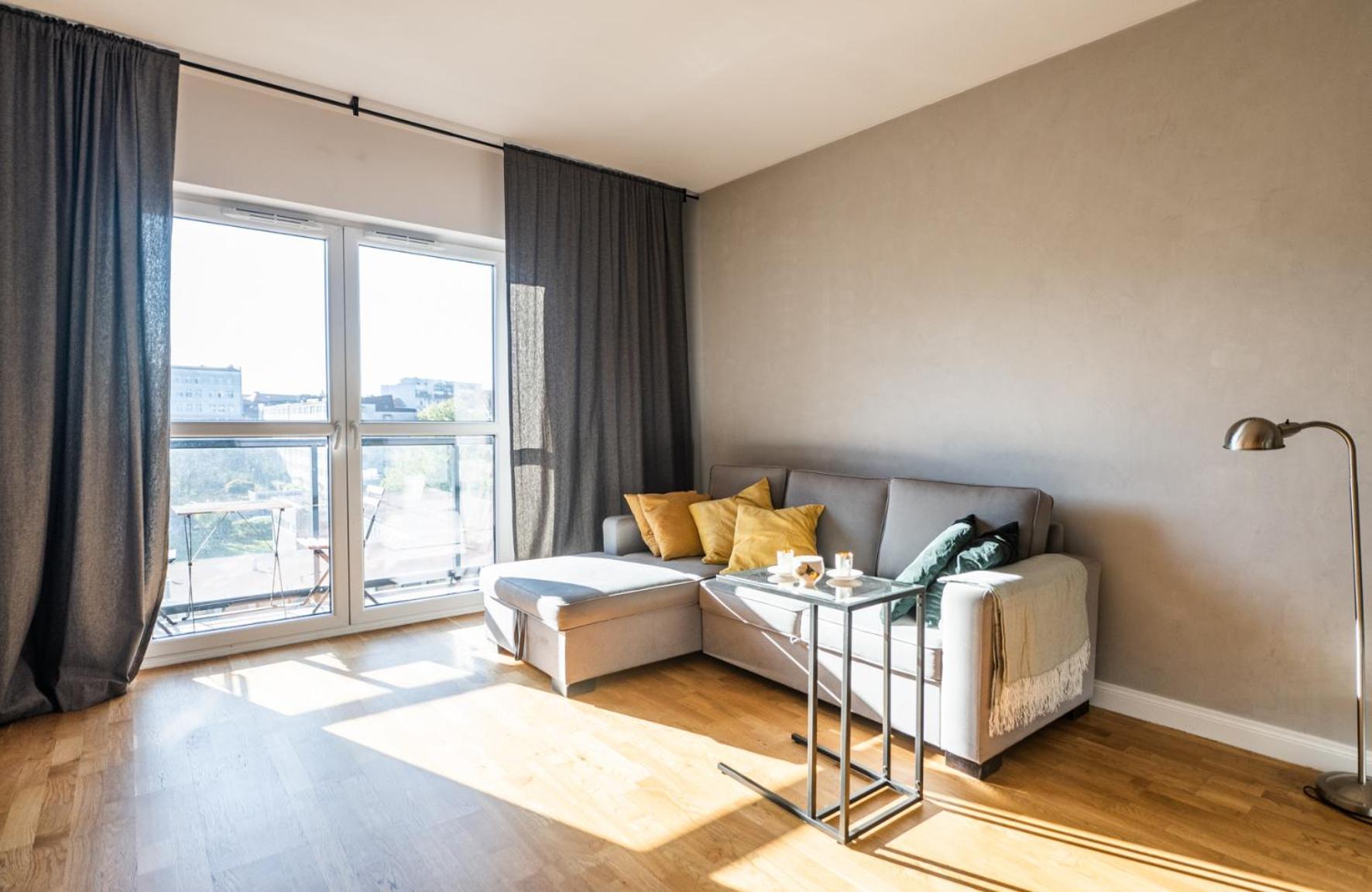 Two-Bedroom Apartment - Photo 7