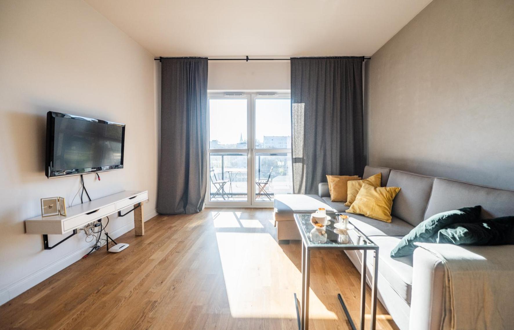 Two-Bedroom Apartment - Photo 8