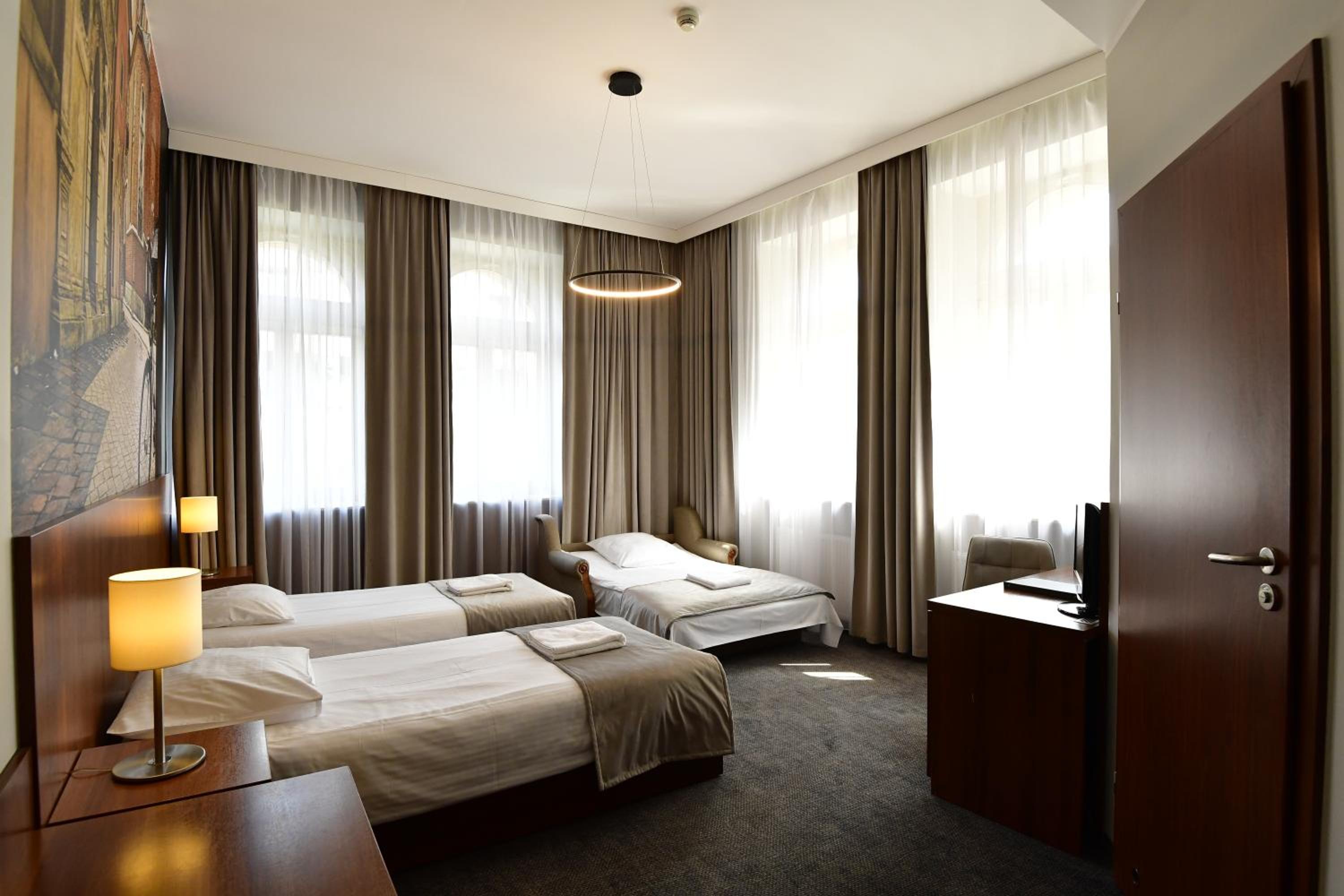 Triple Room (2 beds + folded sofa) - Photo 5