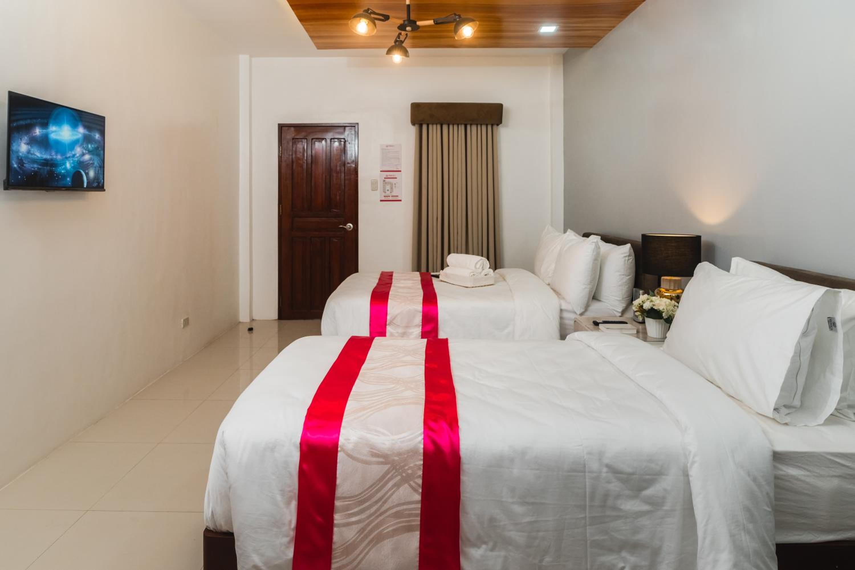 Deluxe Double Room photo 3