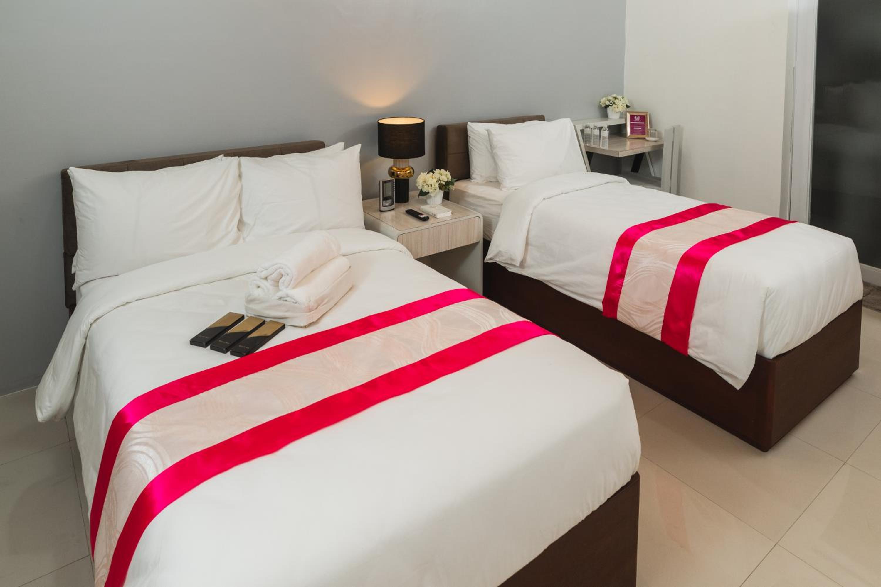 Deluxe Double Room photo 2