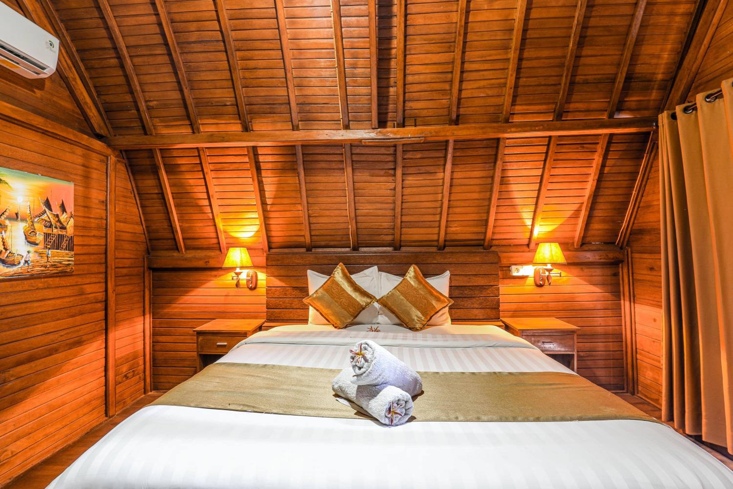 Deluxe Double Room - Photo 17