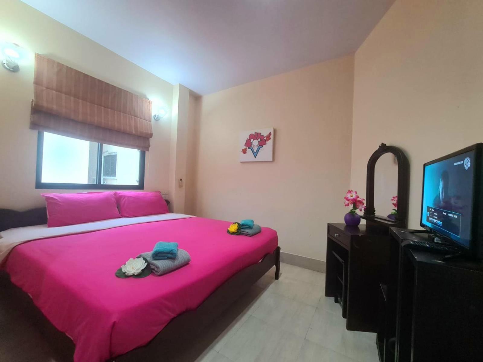 Standard Double Room - Photo 2