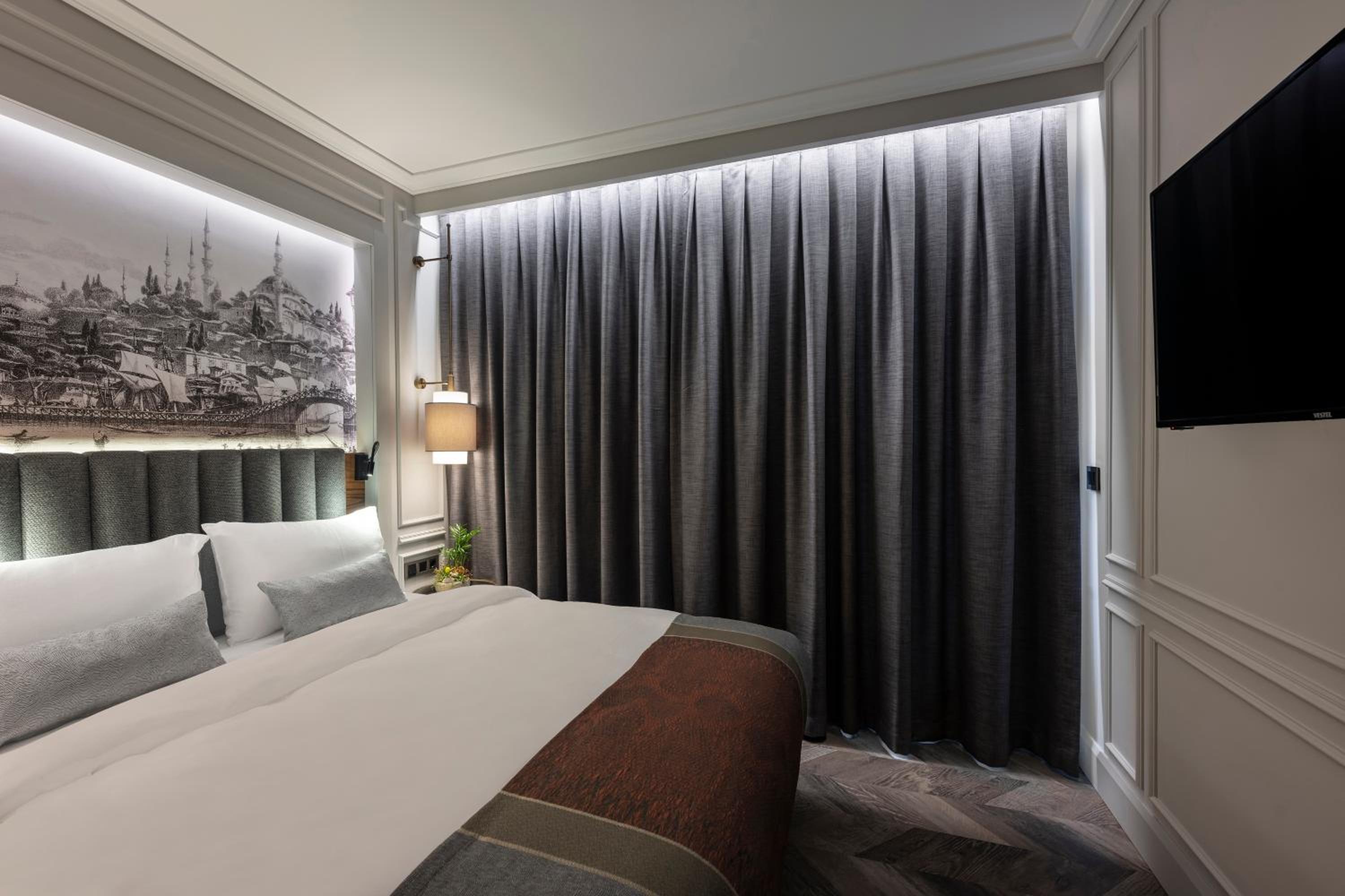 Double Room with Balcony photo 2