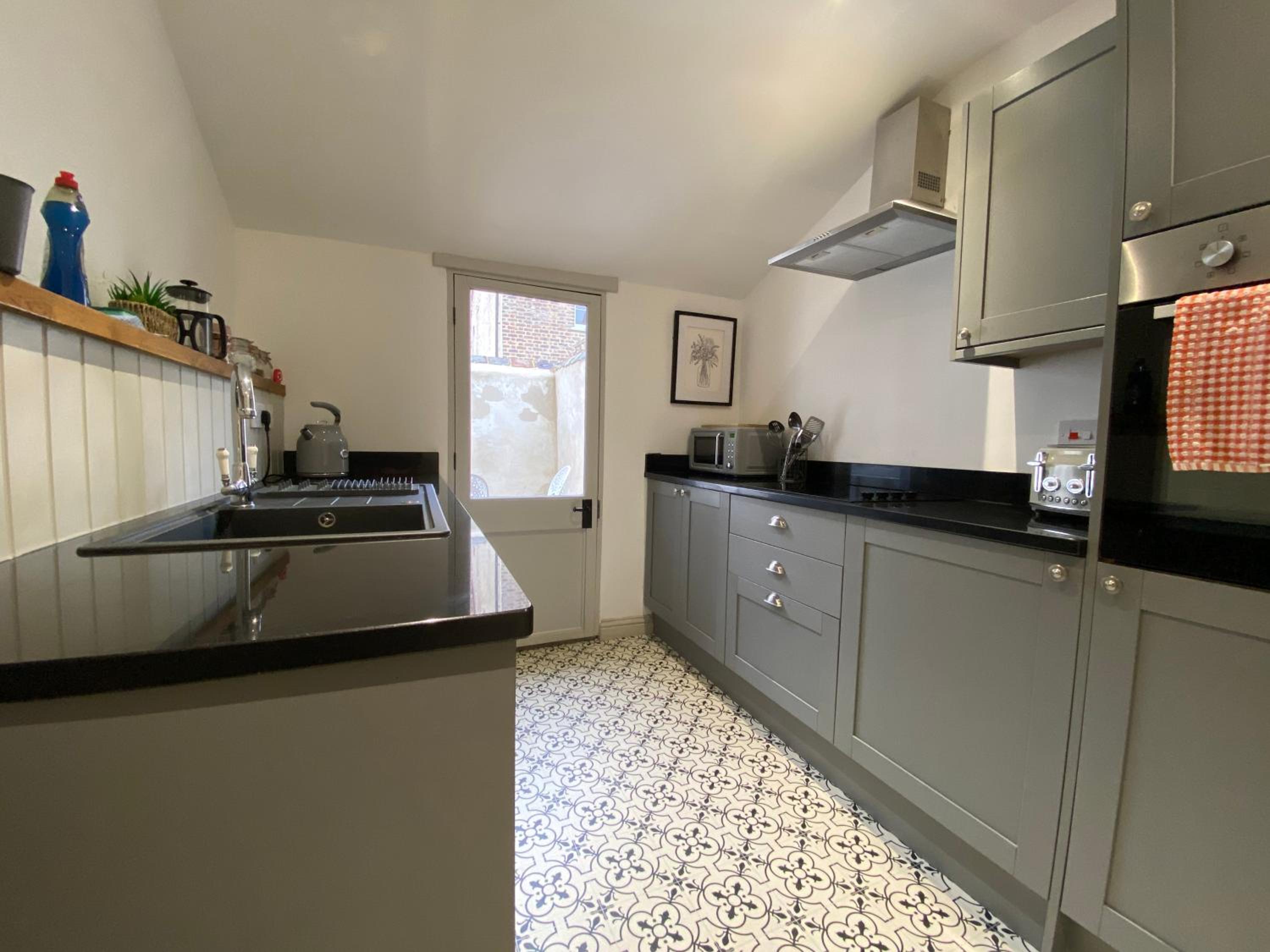 Two-Bedroom House photo 2