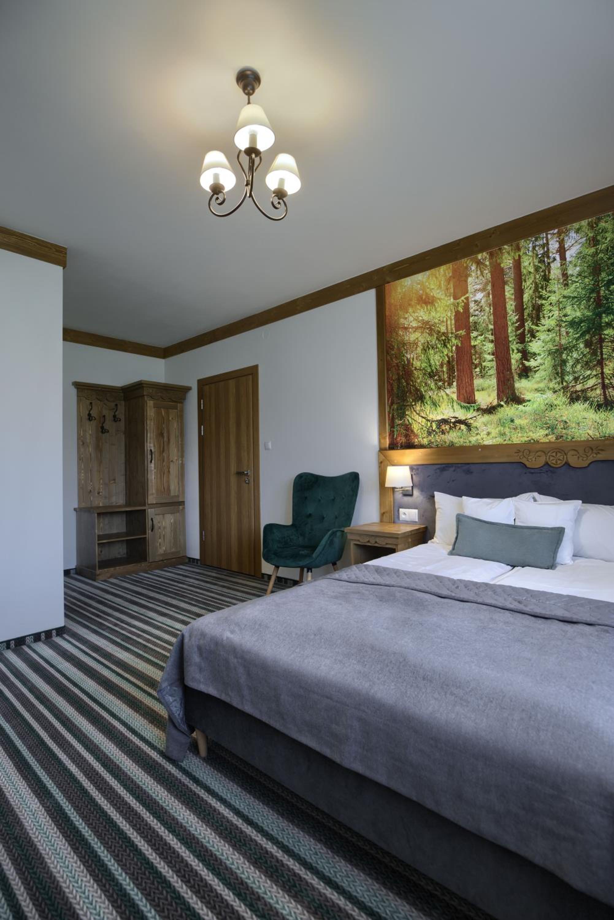 Large Double Room photo 3