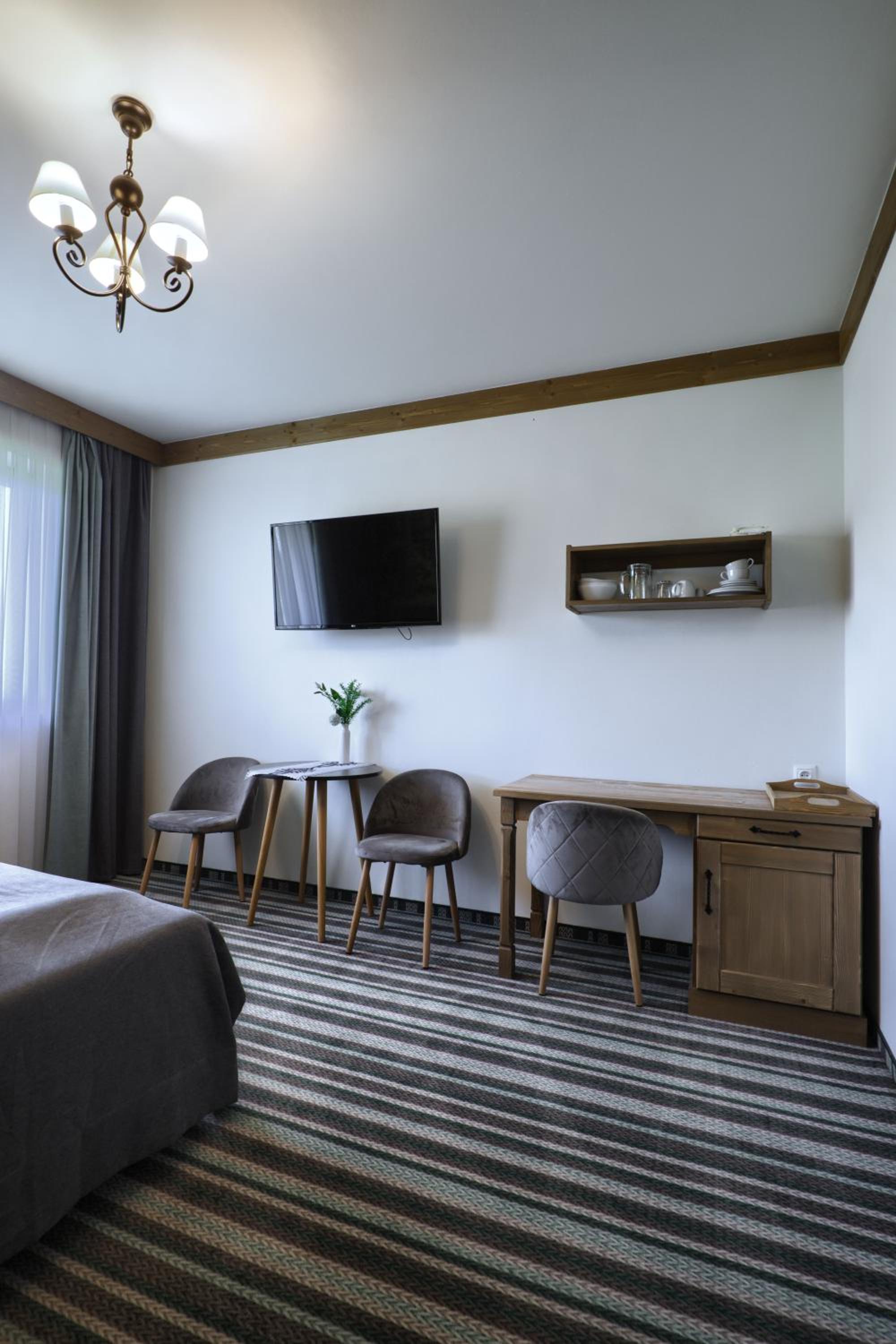 Large Double Room photo 1