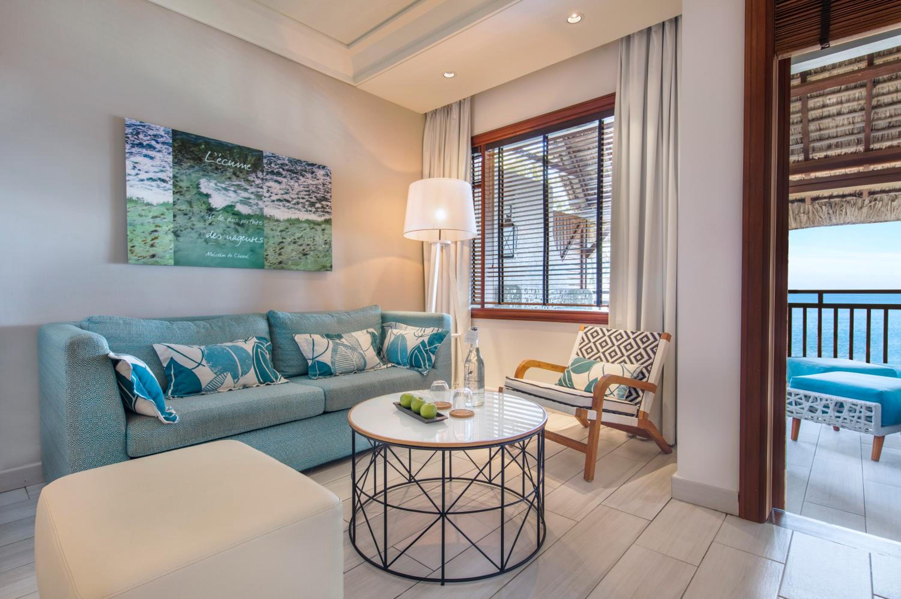 Junior Suite - Beach Front - Photo 3