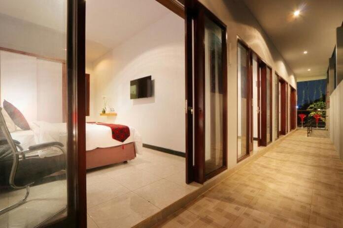 One-Bedroom Apartment - Photo 16