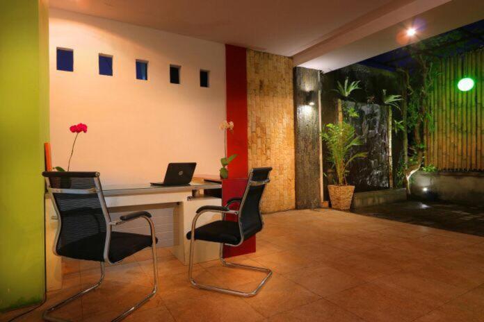 One-Bedroom Apartment - Photo 13