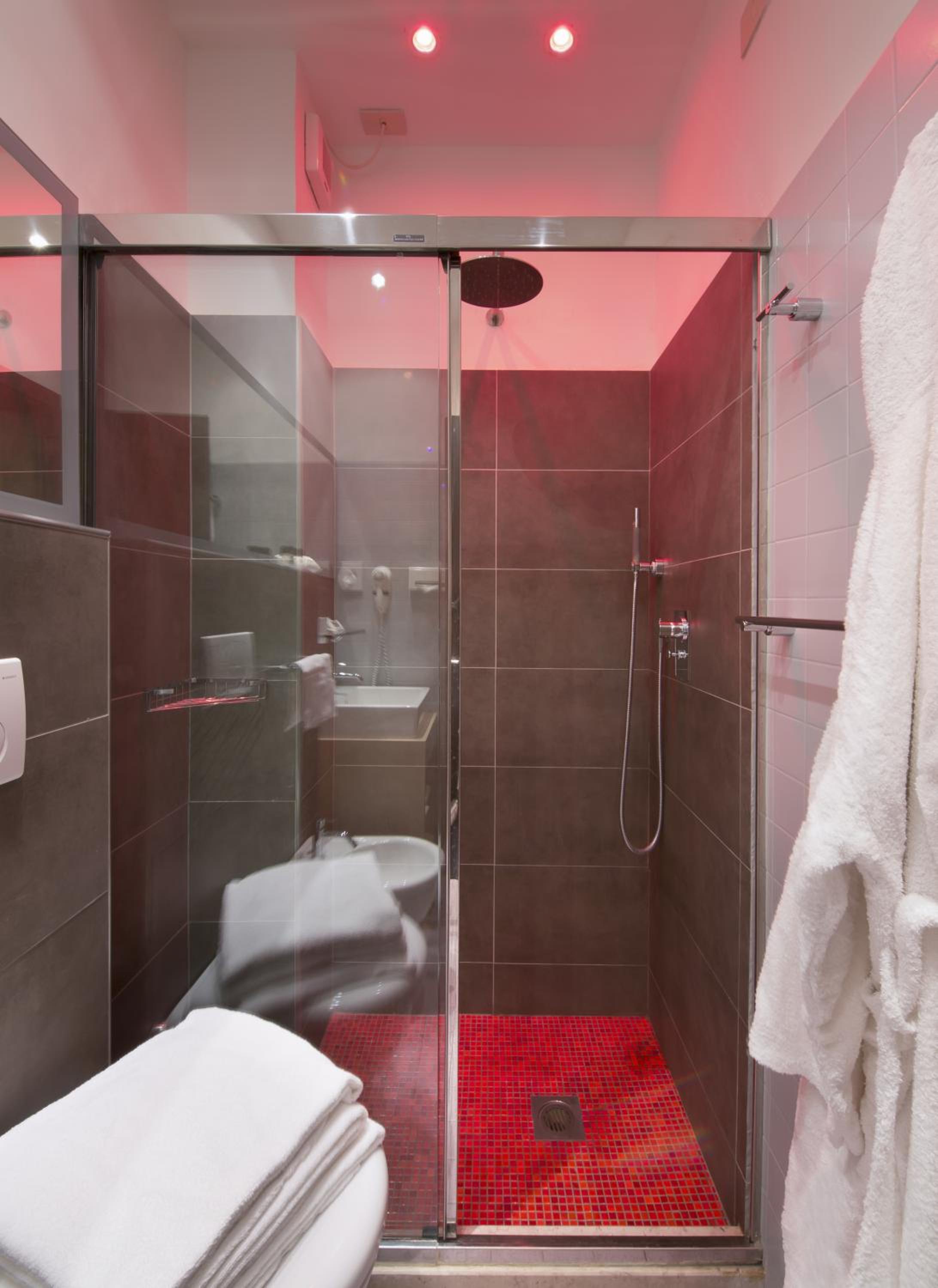 Triple Room - Photo 6