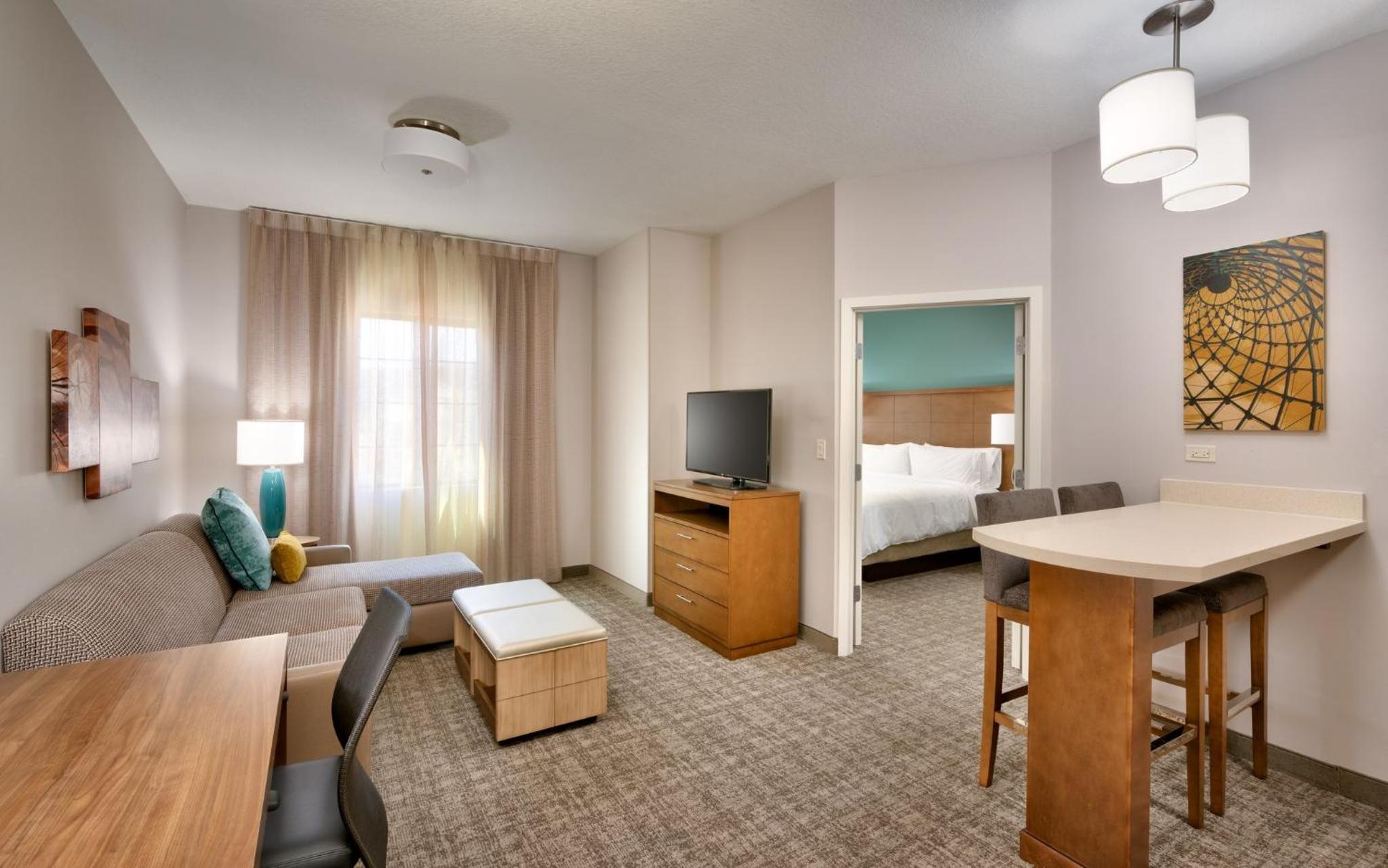 One-Bedroom King Suite - Communications Accessible photo 2