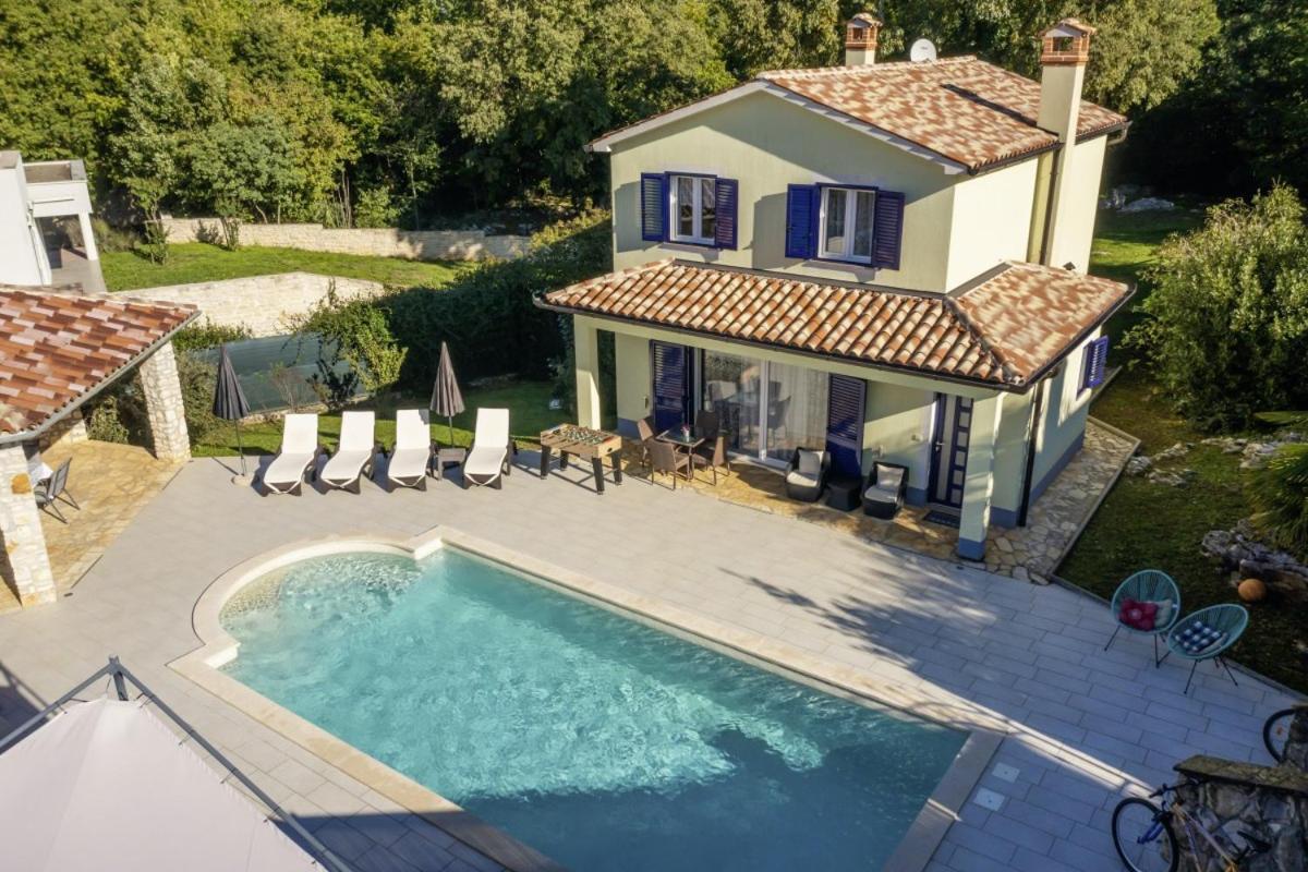 Villa with Private Pool photo 2