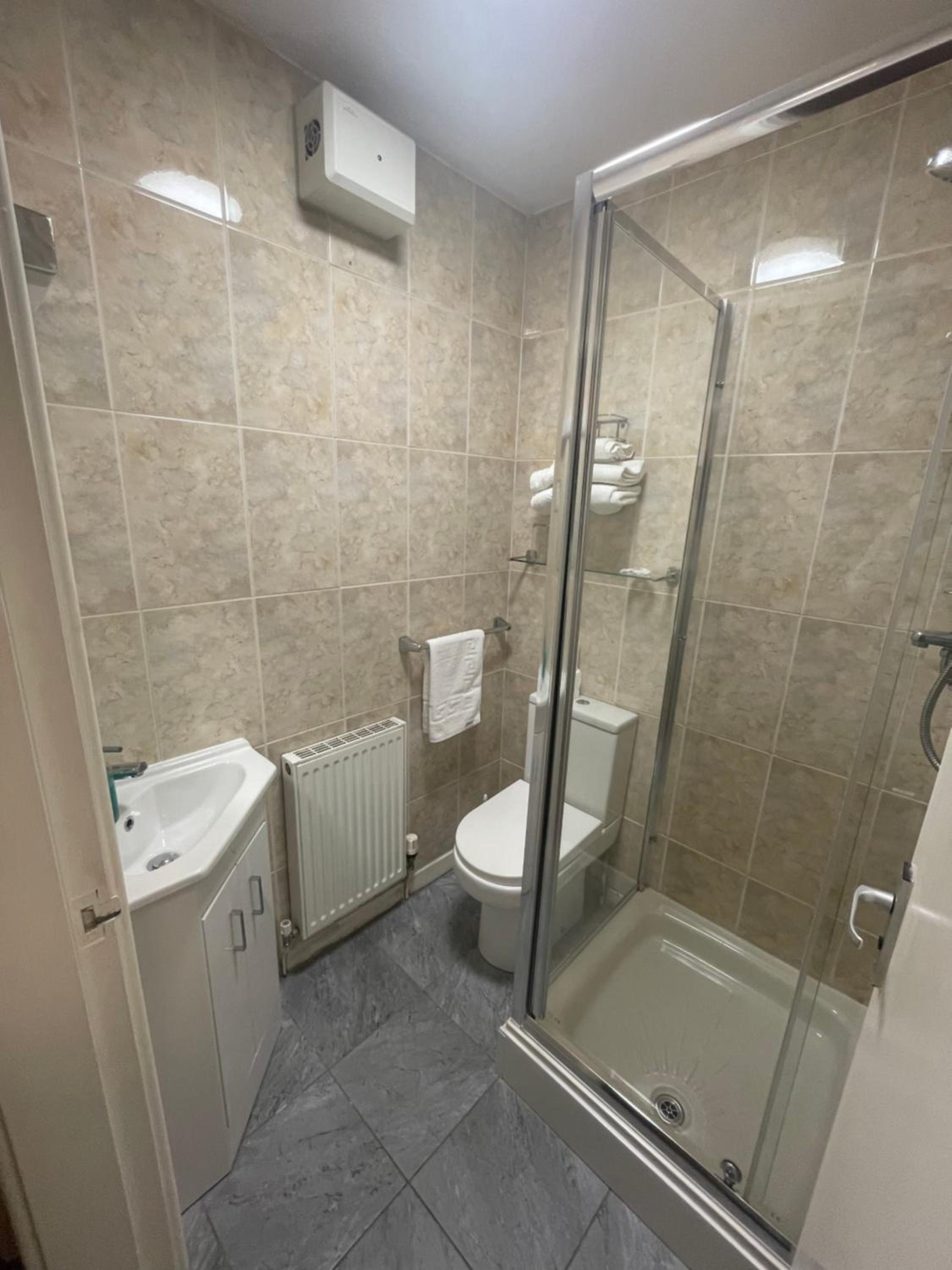 Single Room photo 2