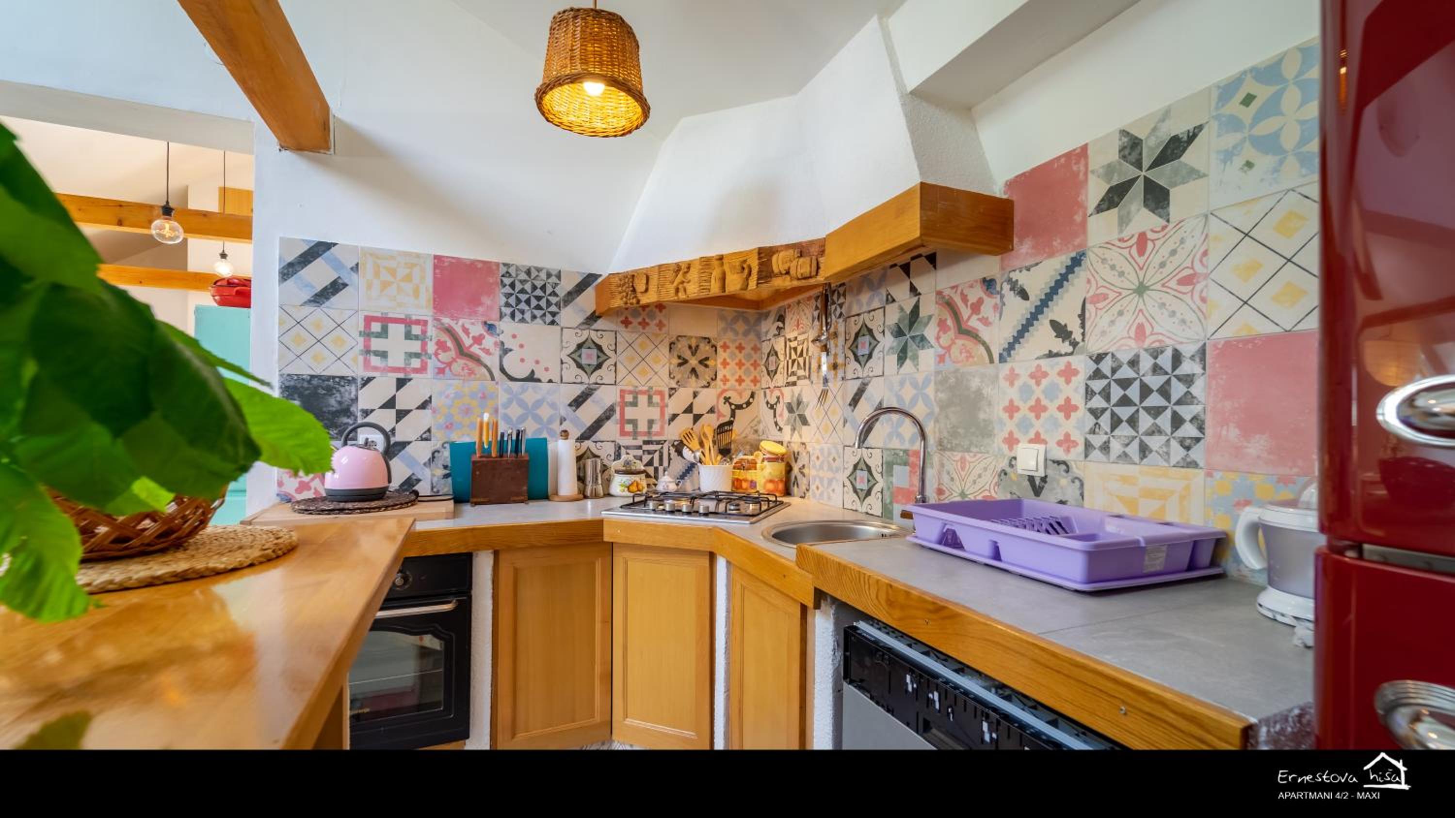 Two-Bedroom Apartment - Photo 11