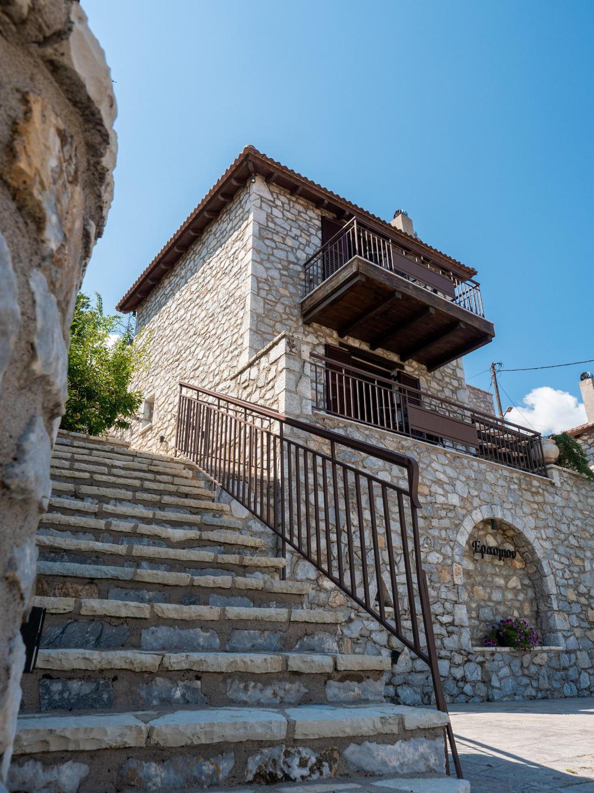 Family Maisonette - Photo 8