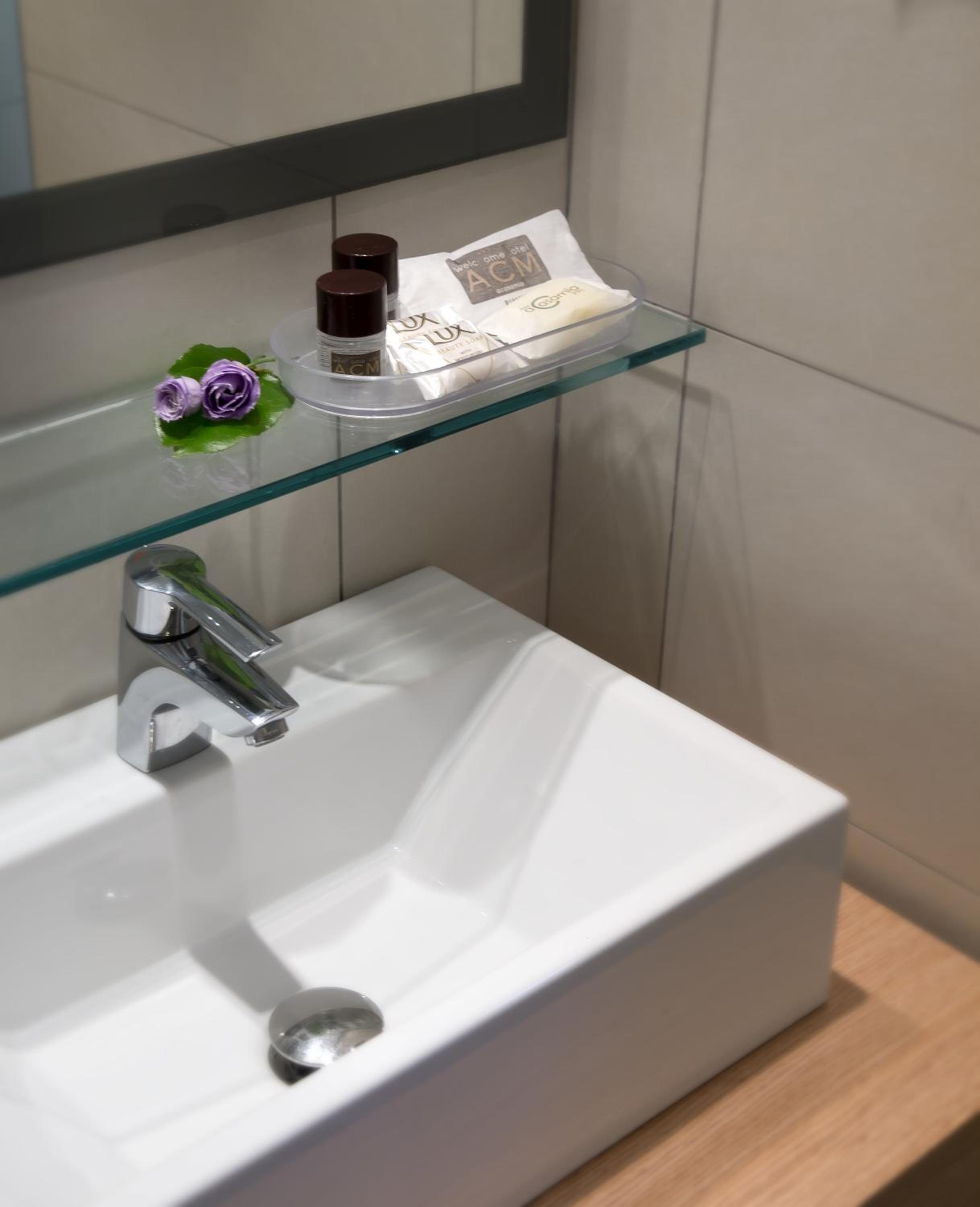 Double Room - Photo 20