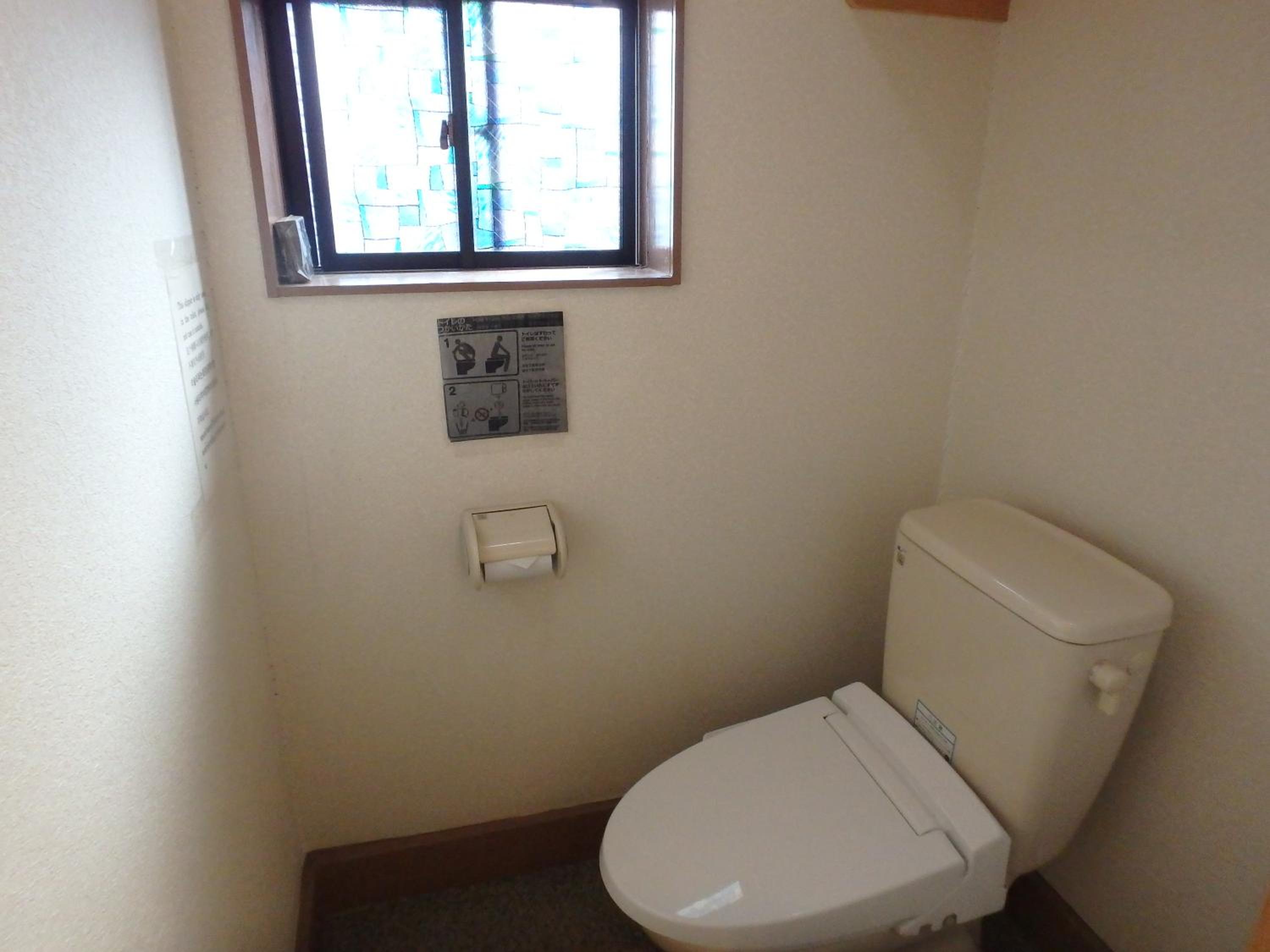 Two-Bedroom Apartment - Photo 20