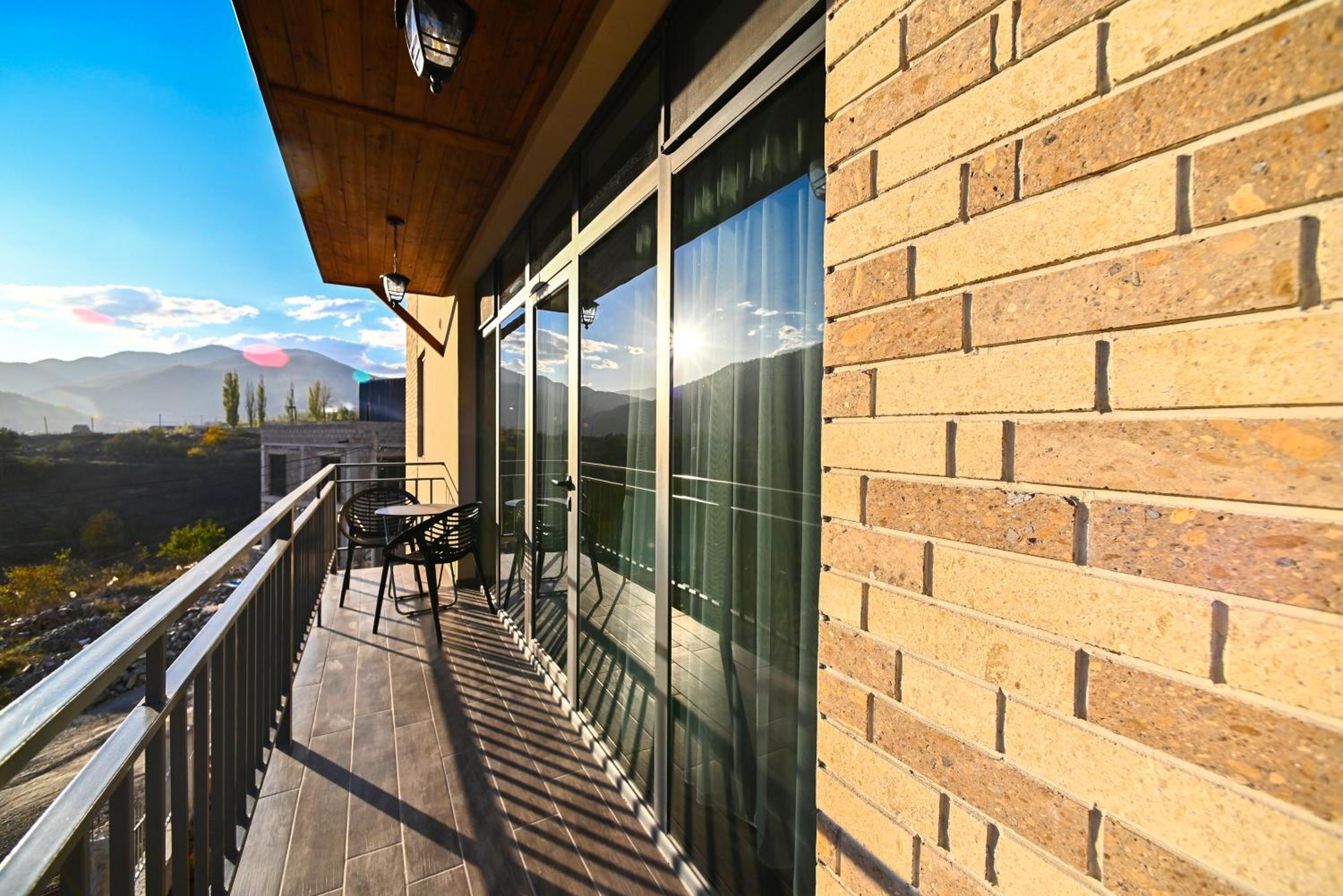 Double Room with Balcony photo 2