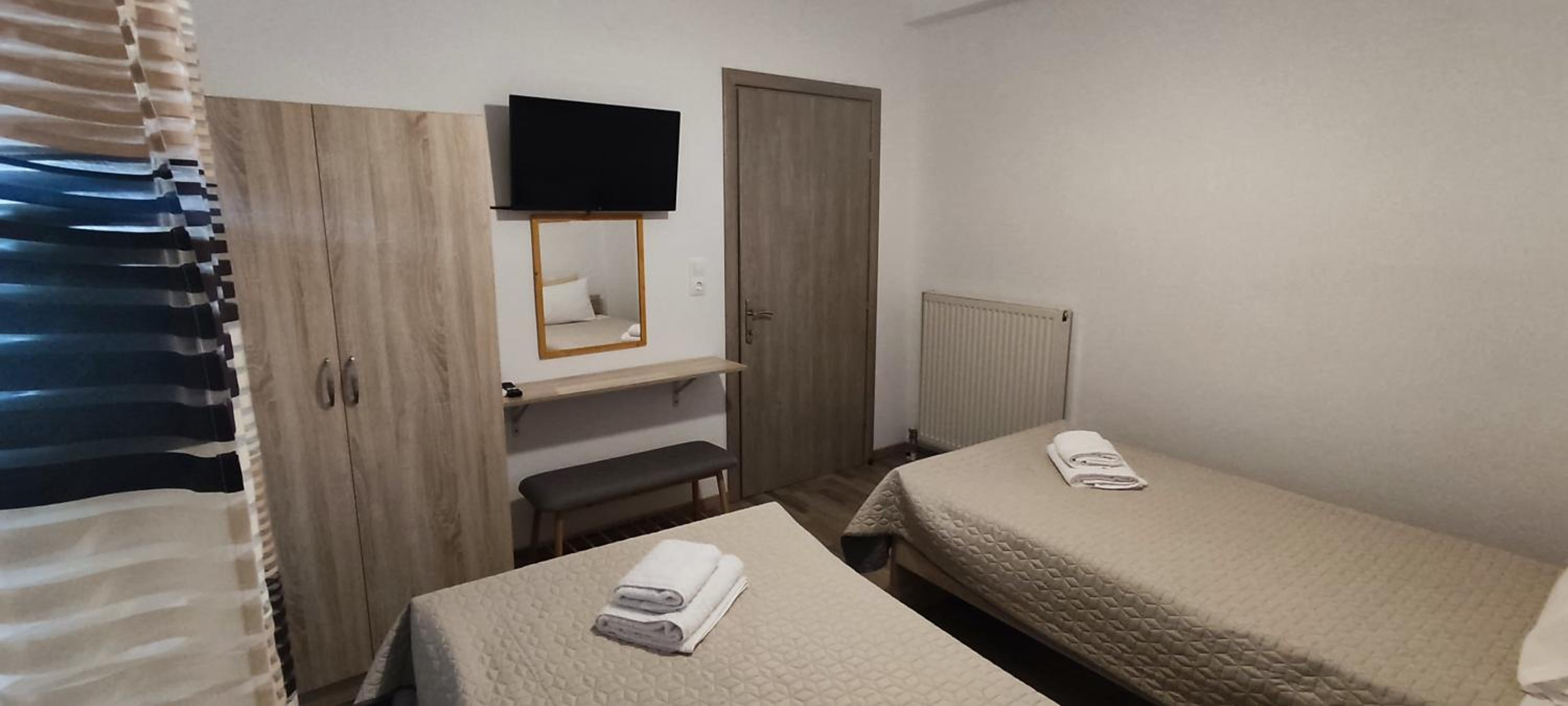 Two-Bedroom Apartment - Photo 25