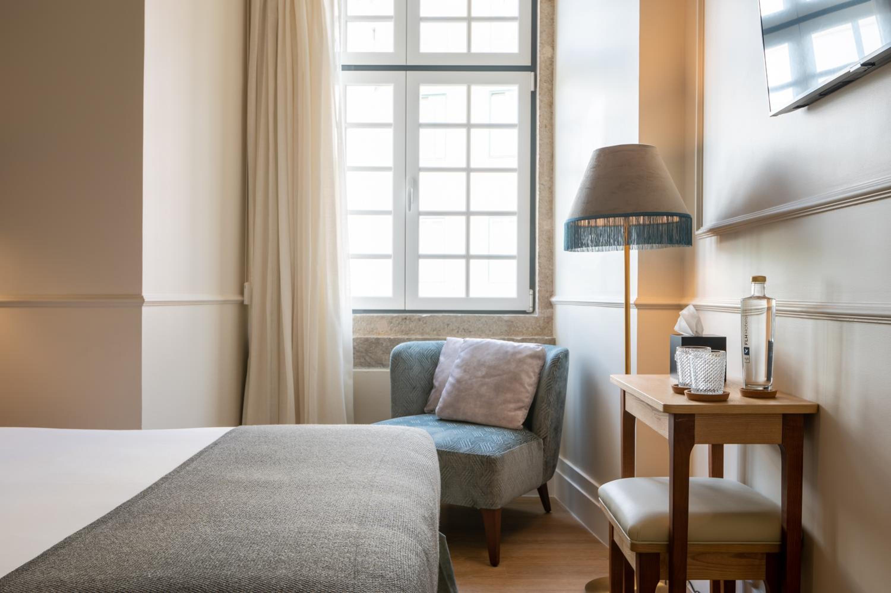 Standard Double Room - Photo 3