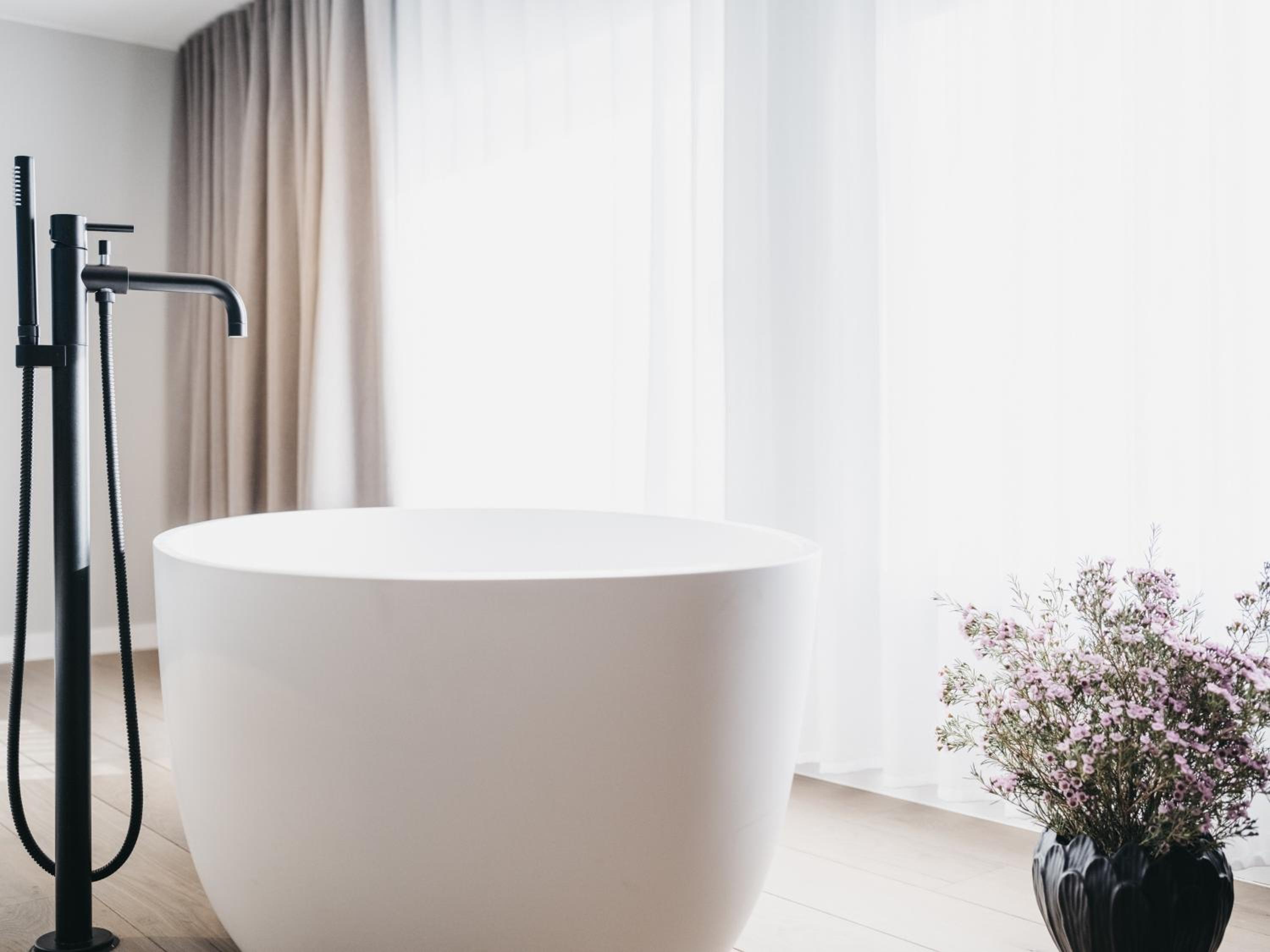 Junior Spa Suite - Photo 6