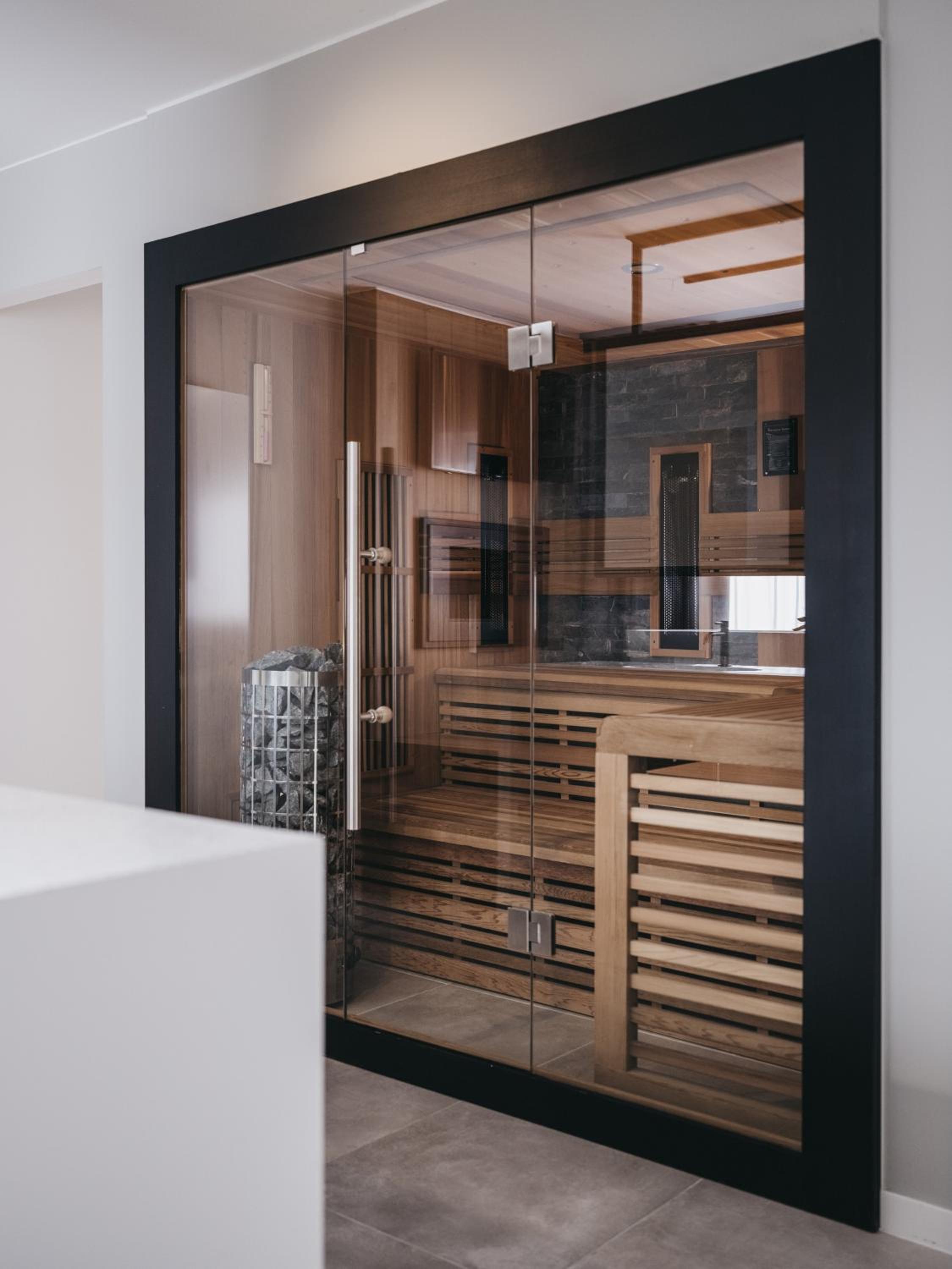 Junior Spa Suite - Photo 2